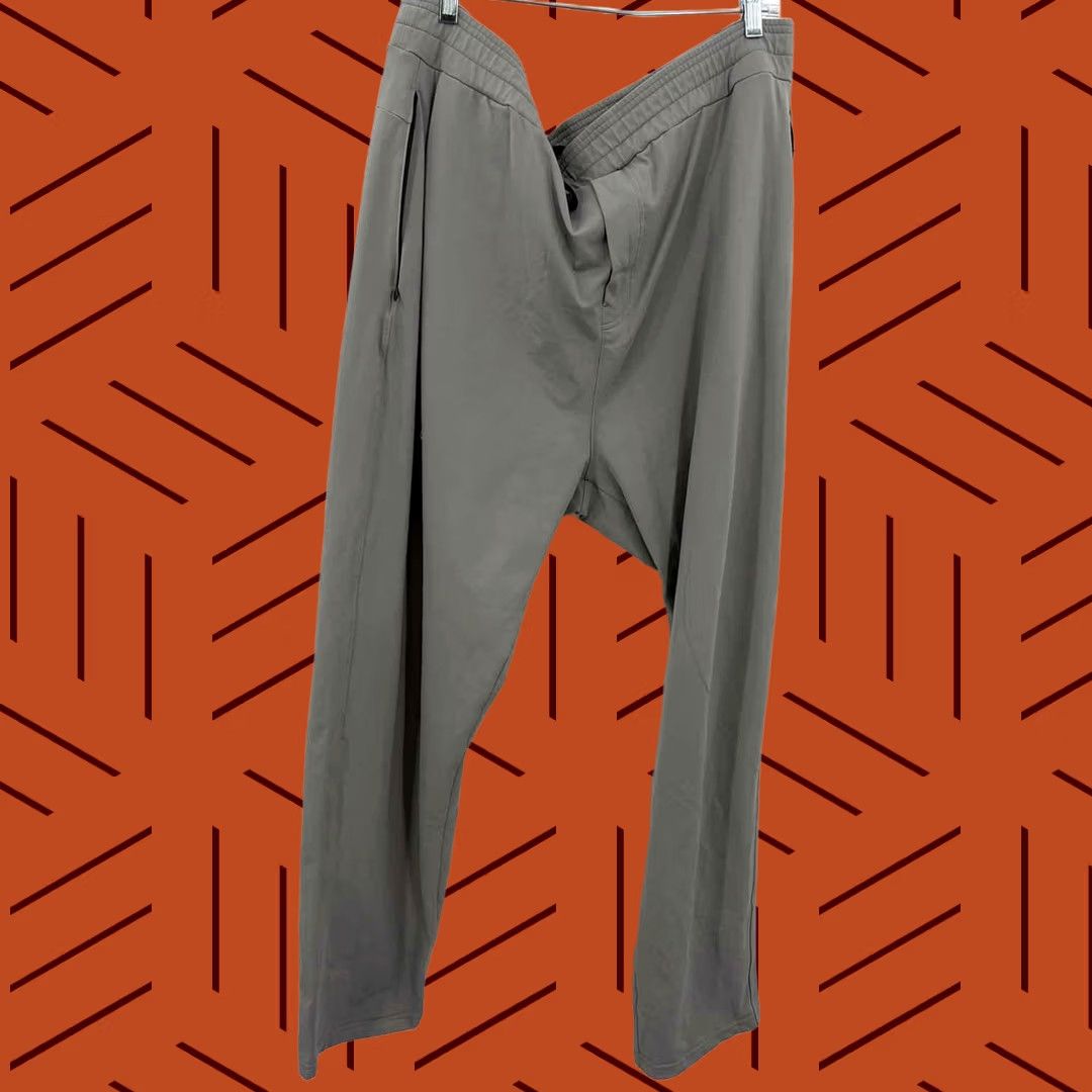 Vintage Public Rec Grey 44 Men's Pants - Pre-Owned Size US 44 / EU 60 - 1 Thumbnail