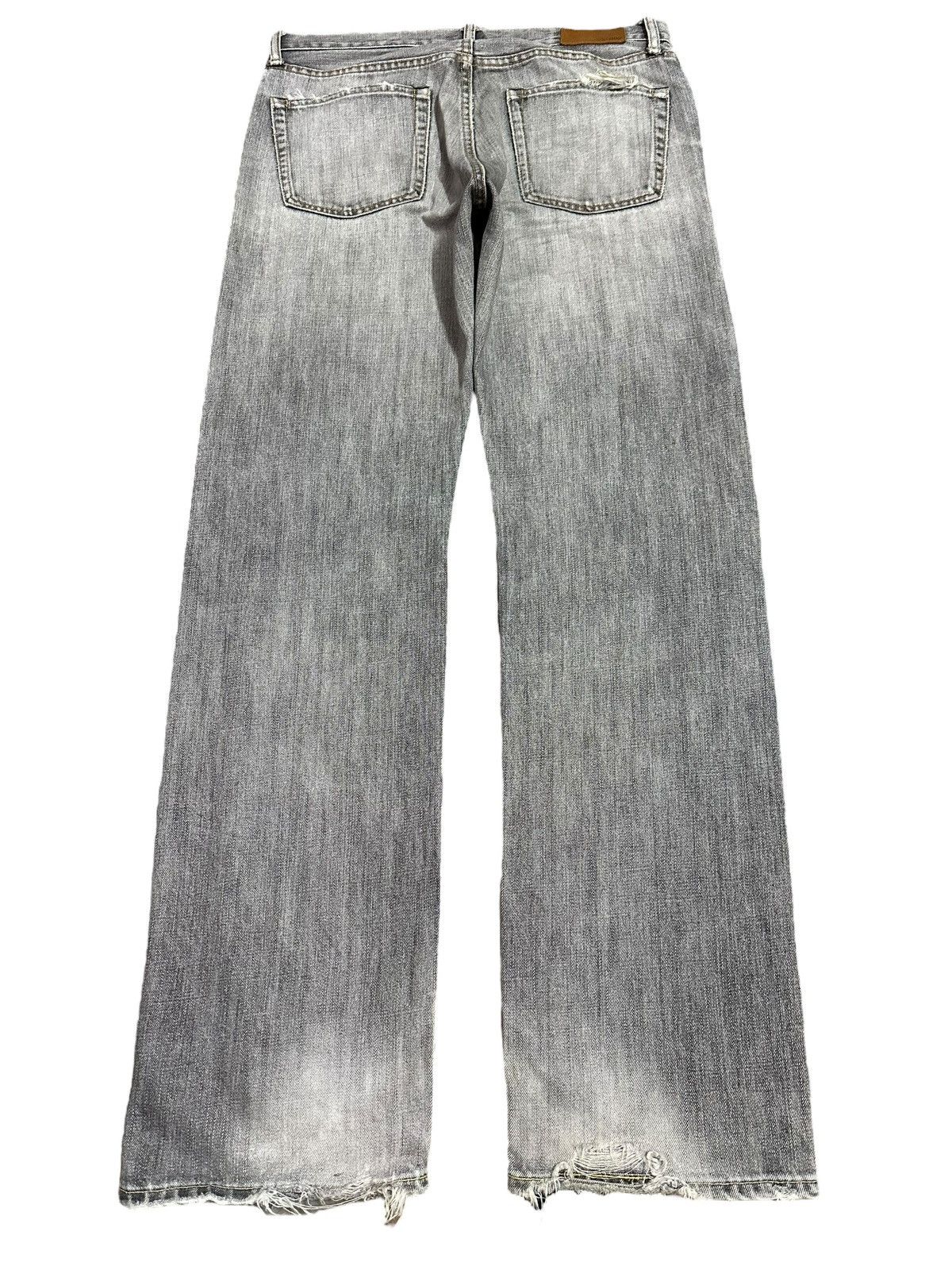 Uniqlo Vintage Japanese Uniqlo Faded Wash Style Loose Jeans Size US 34 / EU 50 - 2 Thumbnail