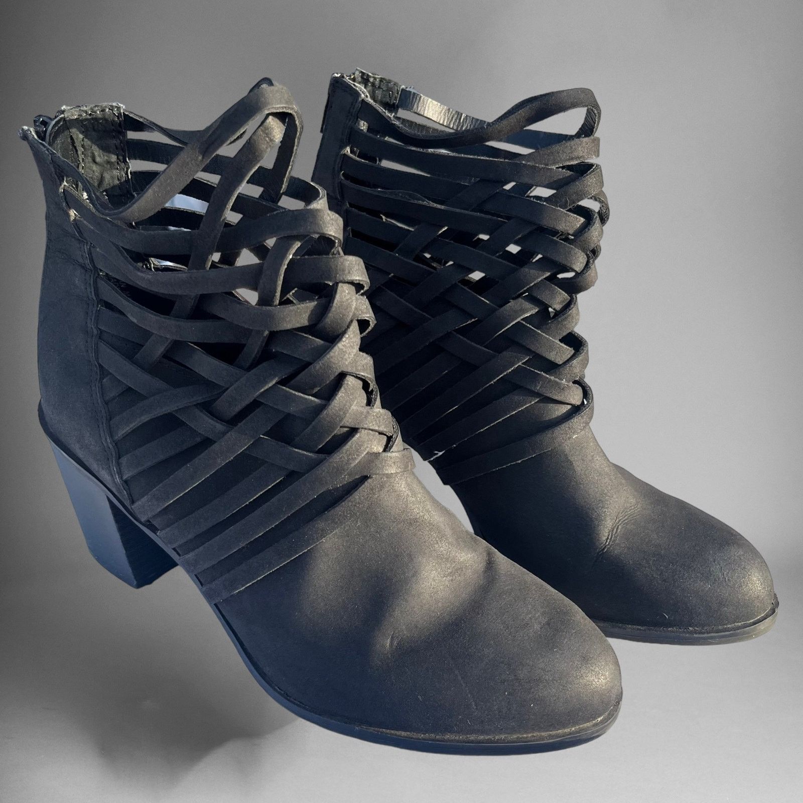 Generic Plus Size WomenS Strappy Heel Shoes Boots Size 11M Gothy Witchy in Black, Women's