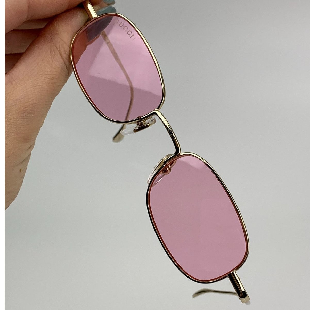 Gucci NEW Gucci Sunglasses GG1648S 005 Gold Pink Unisex Authentic Size ONE SIZE - 3 Thumbnail