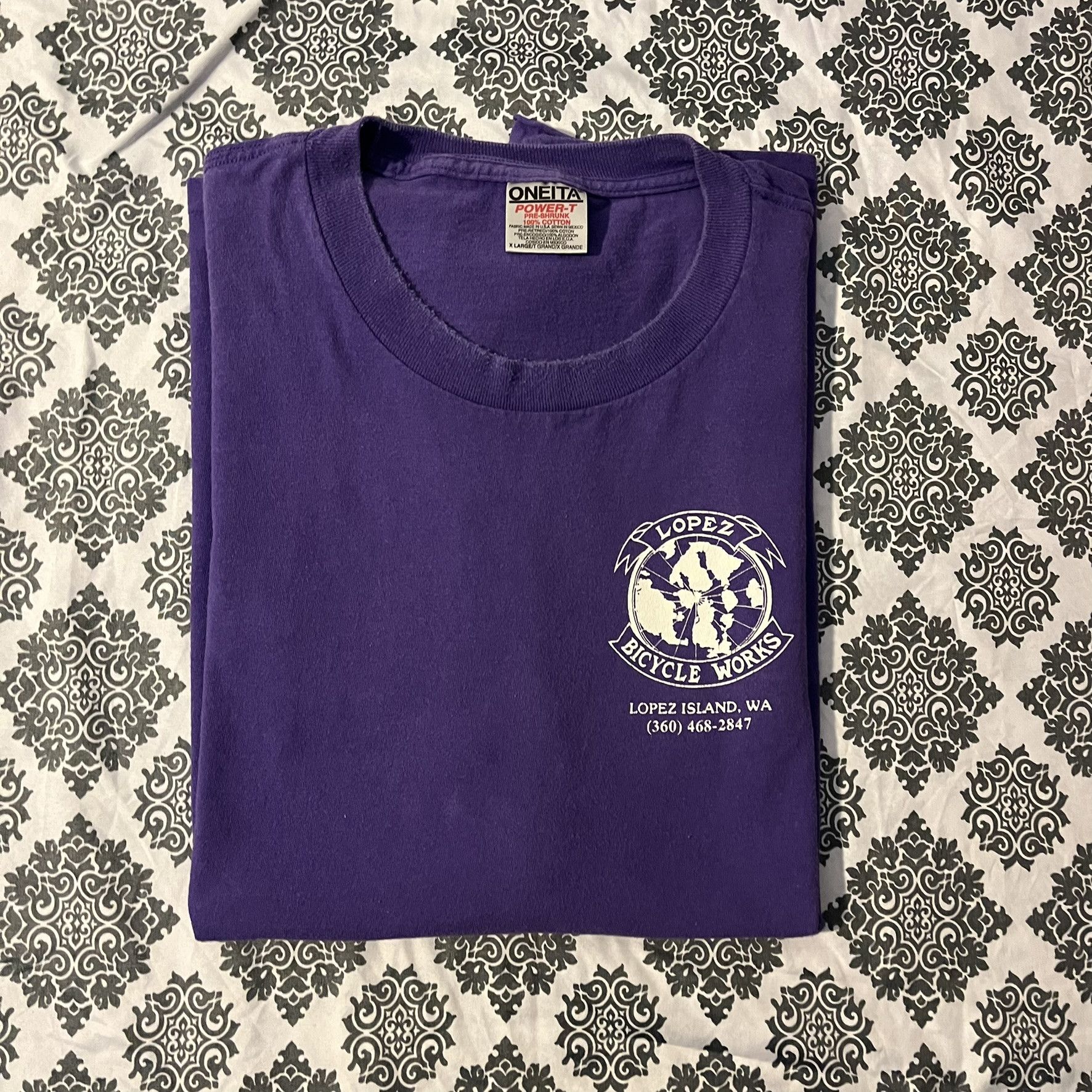 Vintage Vintage 90s Lopez Bicycle Works Single Stitched Graphic Tee Size US XL / EU 56 / 4 - 1 Thumbnail