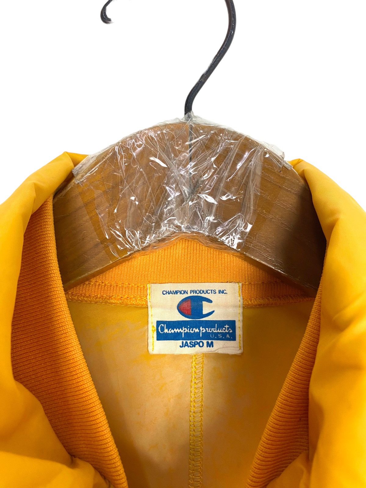 Champion Rare‼️ Vtg Champion Script Logo Windbreaker Made in Japan Size US S / EU 44-46 / 1 - 8 Thumbnail
