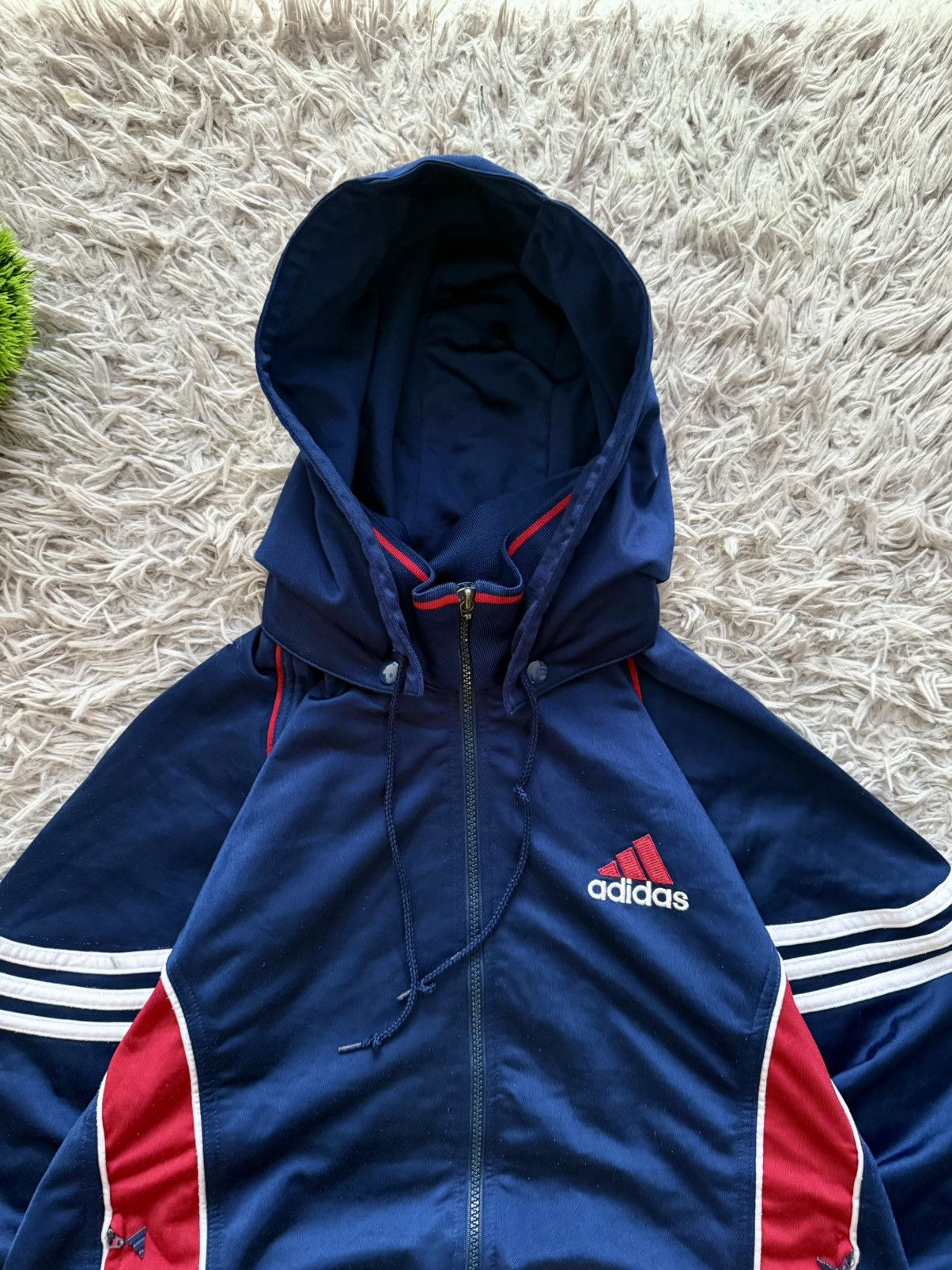 Adidas 00s Adidas Light Jacket Streetwear Vintage Big Logo Rare Size US L / EU 52-54 / 3 - 16 Thumbnail