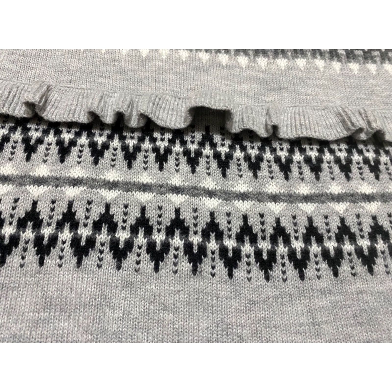 Talbots Talbots Womens Sweater Gray Striped Wool Blend Round Neck Long Sleeve Pullover M Regular Knit Casual Work Travel Size M / US 6-8 / IT 42-44 - 4 Thumbnail