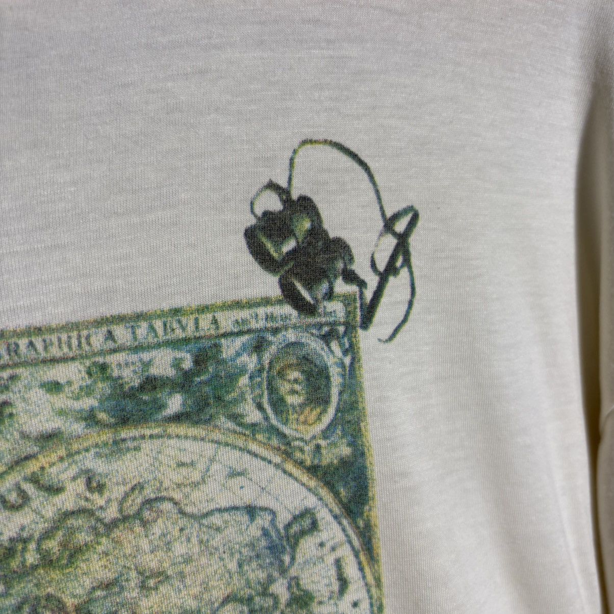 Vintage Vintage 90s The World Hydrographic Single Stitch Graphic Tee Size US L / EU 52-54 / 3 - 3 Thumbnail