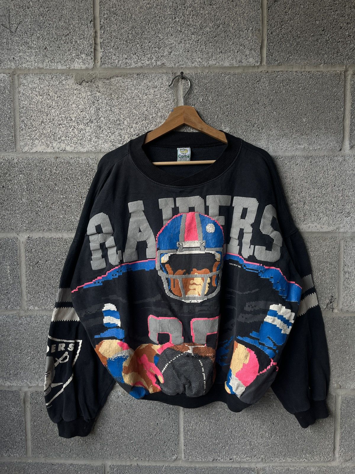 Salem Sportswear × Vintage Vintage 90’s NFL Oakland Raiders Tecmo Sweatshirt Crewneck Size US L / EU 52-54 / 3 - 1 Preview