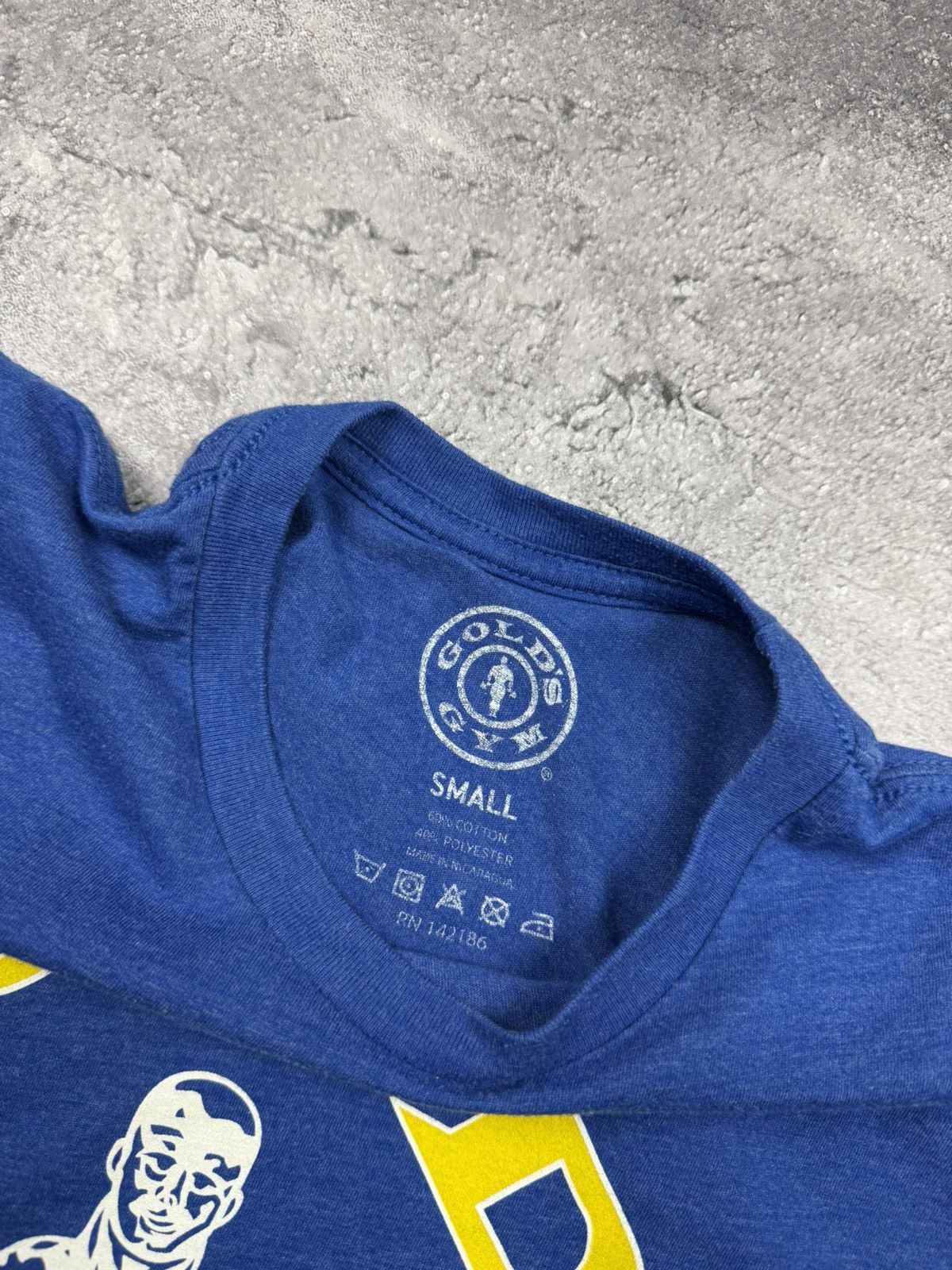 Vintage Vintage Gold’s Gym Big Logo T-Shirt Blue Y2K Streetwear Rare Size US S / EU 44-46 / 1 - 8 Thumbnail