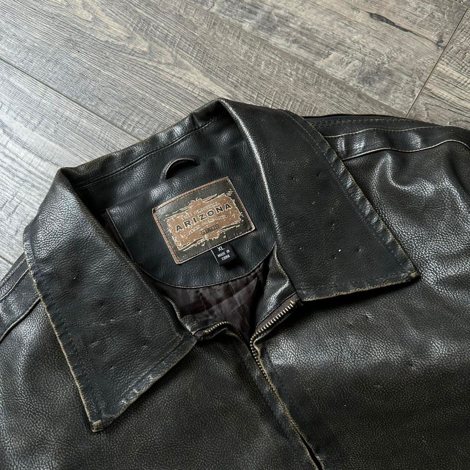 Vintage Vintage 90s Biker USA POW Marines Army Leather Biker Jacket Size US XL / EU 56 / 4 - 4 Thumbnail