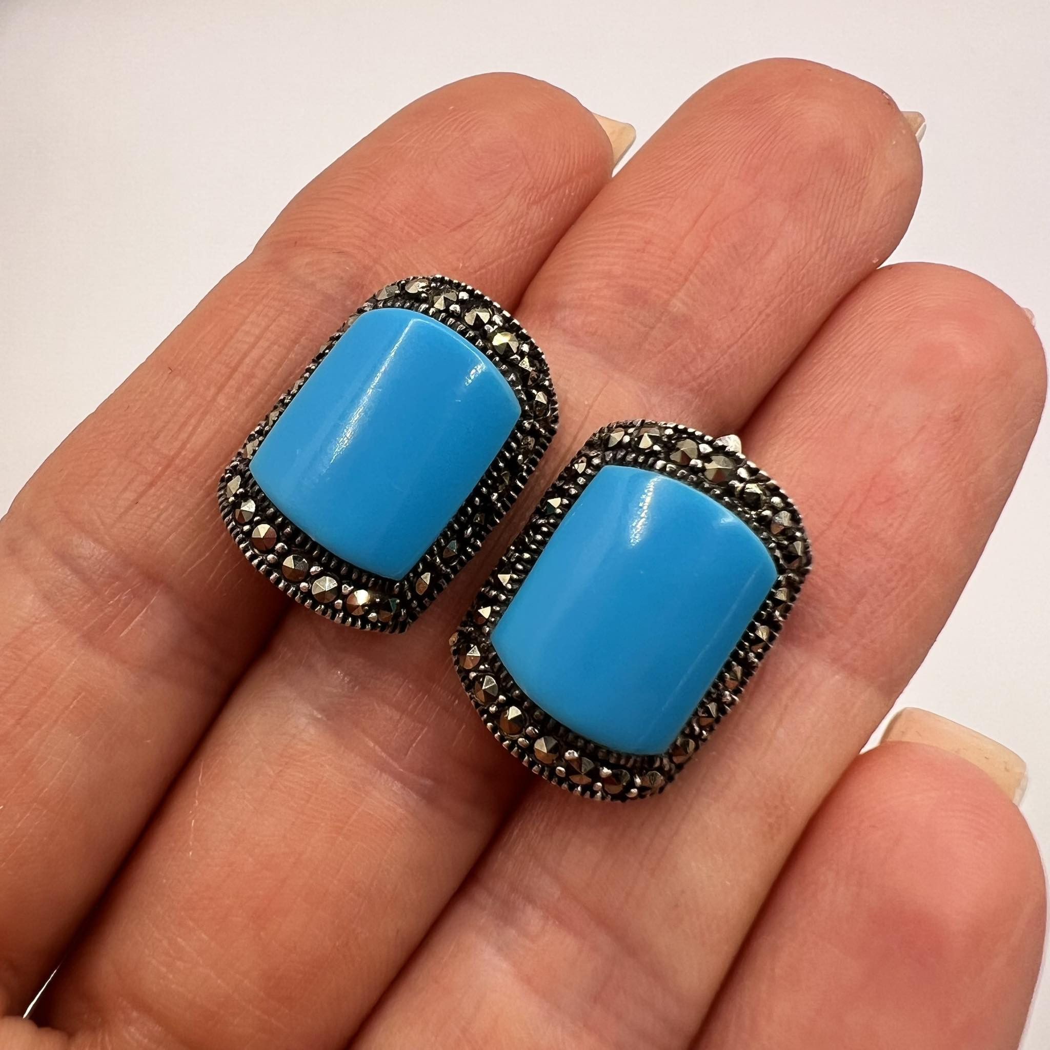 Vintage Vintage Sterling Silver Jewelry Earrings Turquoise Stone Size ONE SIZE - 7 Thumbnail