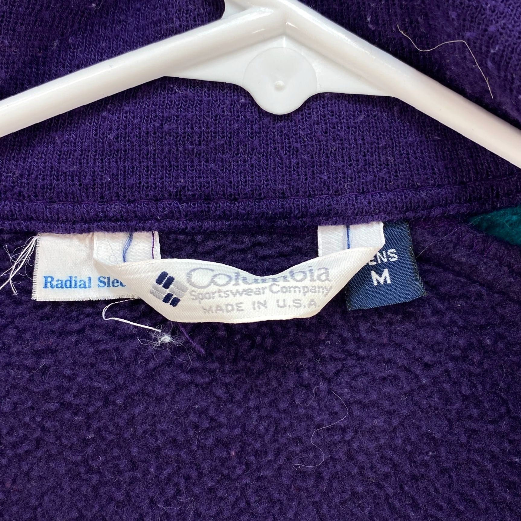 Vintage VINTAGE Columbia Heavy Thick Fleece Jacket Purple Teal Mens Medium Radial Sleeve Jacket Mens M Purple Teal Columbia Fleece Jacket 90s Radial Sleeve Size US M / EU 48-50 / 2 - 7 Thumbnail