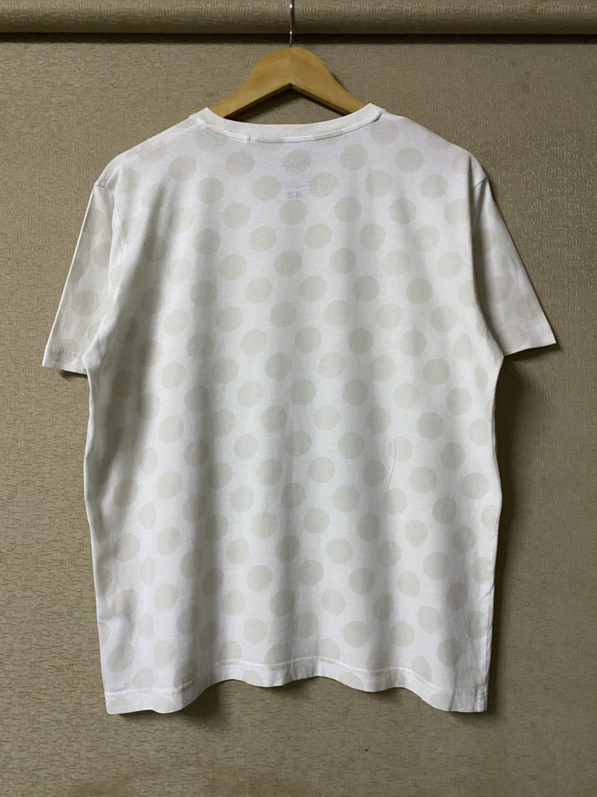 Uniqlo × Yayoi Kusama YAYOI KUSAMA X UNIQLO Art MoMA Special Edition Tshirt Size US L / EU 52-54 / 3 - 8 Thumbnail