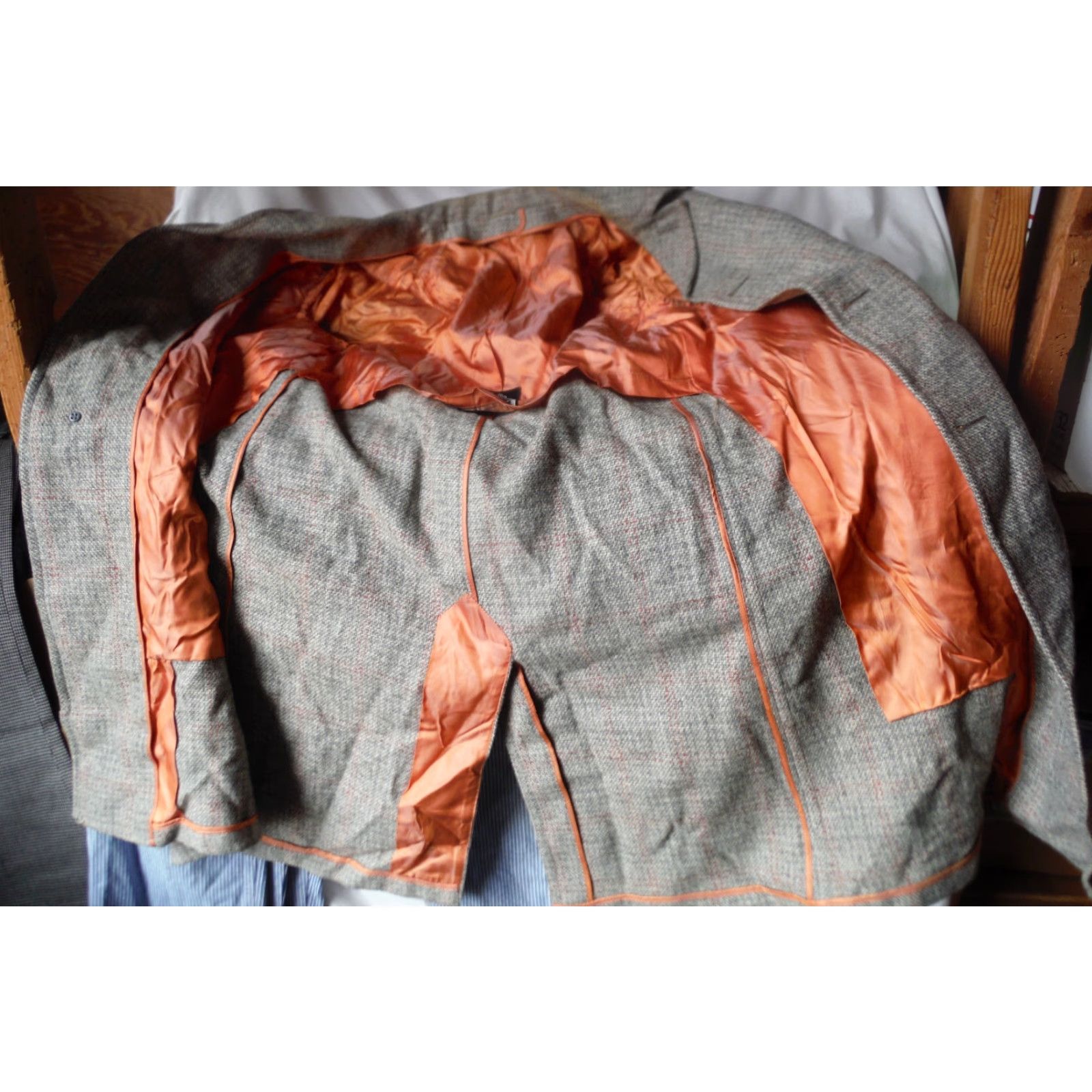 Vintage VINTAGE ALPAGORA Gray Tailored Coat Long Winter Wool 42 Mens 1960s Gray with Red Window Panel Designs 46" Chest 42" Length Size US XS / EU 42 / 0 - 7 Thumbnail