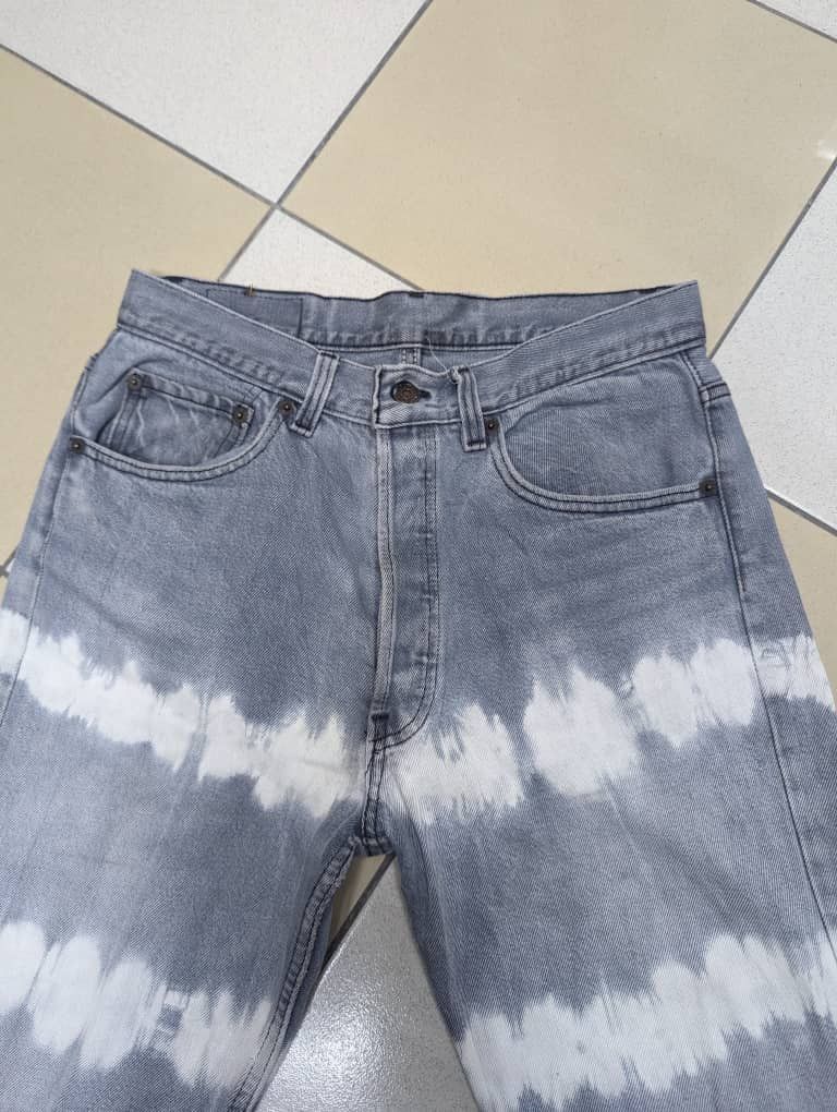 Jean × Levi's Vintage Levi's 501 Grey Distressed Size US 30 / EU 46 - 6 Thumbnail