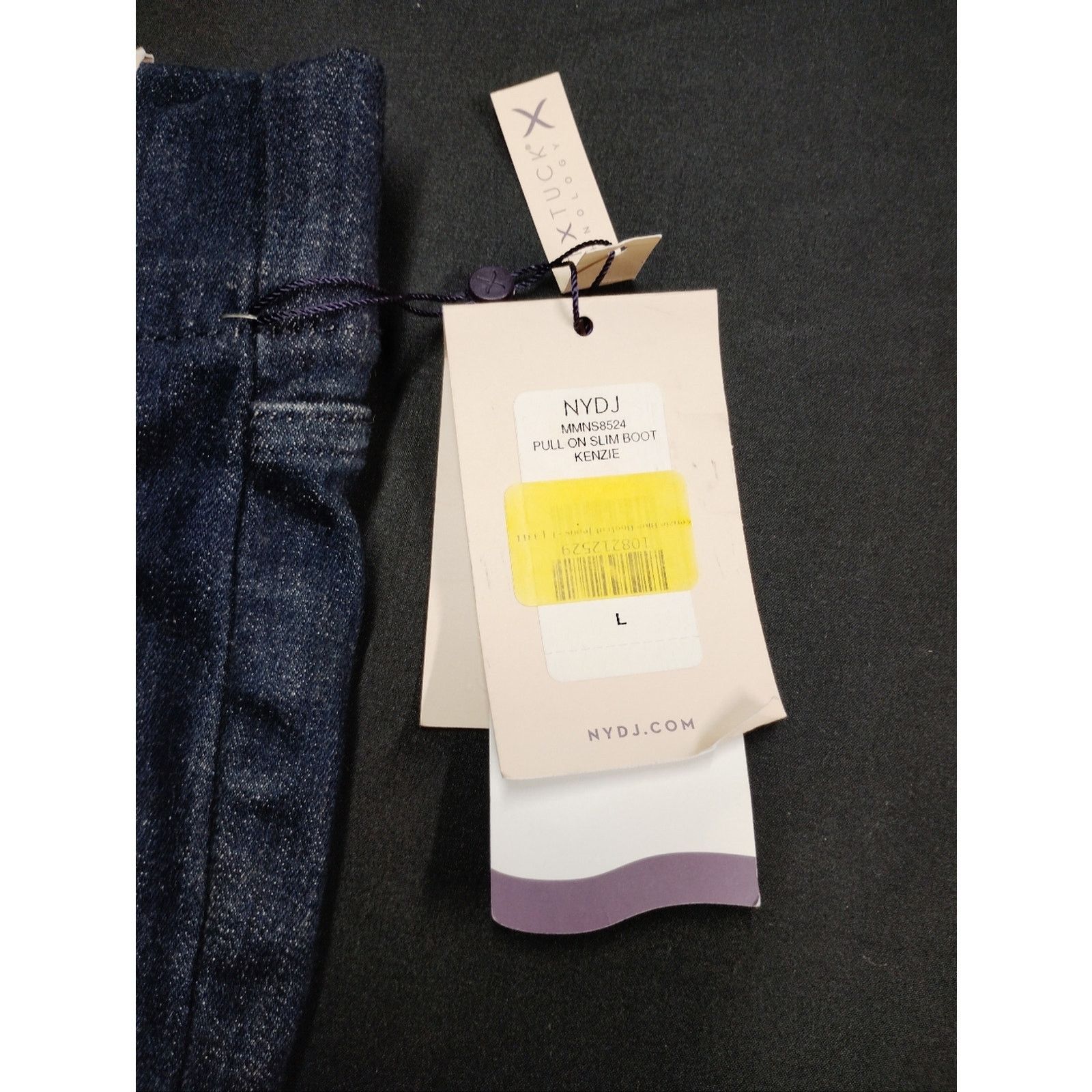 NYDJ NYDJ Straight Leg Jeans in Dark Blue Wash Size 30" / US 8 / IT 44 - 6 Thumbnail