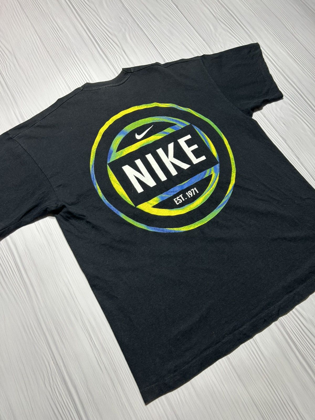 Nike Hype Vintage Nike Center Swoosh Tee 90s Size L Size US L / EU 52-54 / 3 - 3 Thumbnail
