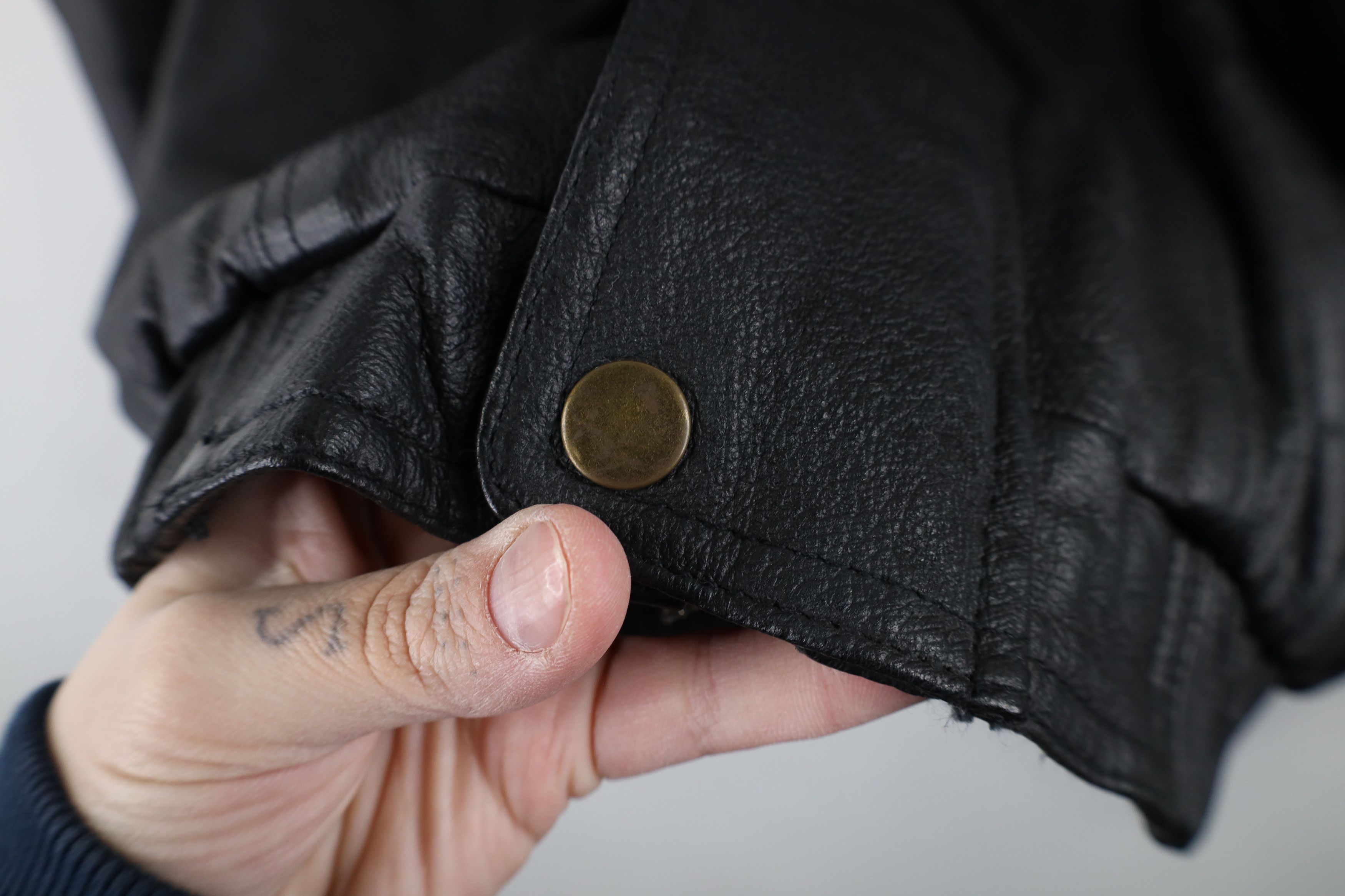 Vintage Vintage 90s Streetwear Quilted Leather Bomber Jacket Black Size US XL / EU 56 / 4 - 5 Thumbnail