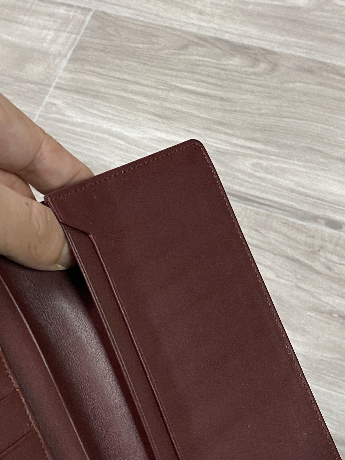 Cartier Cartier Red Long Leather Wallet Preowned Card Holder Size ONE SIZE - 10 Thumbnail