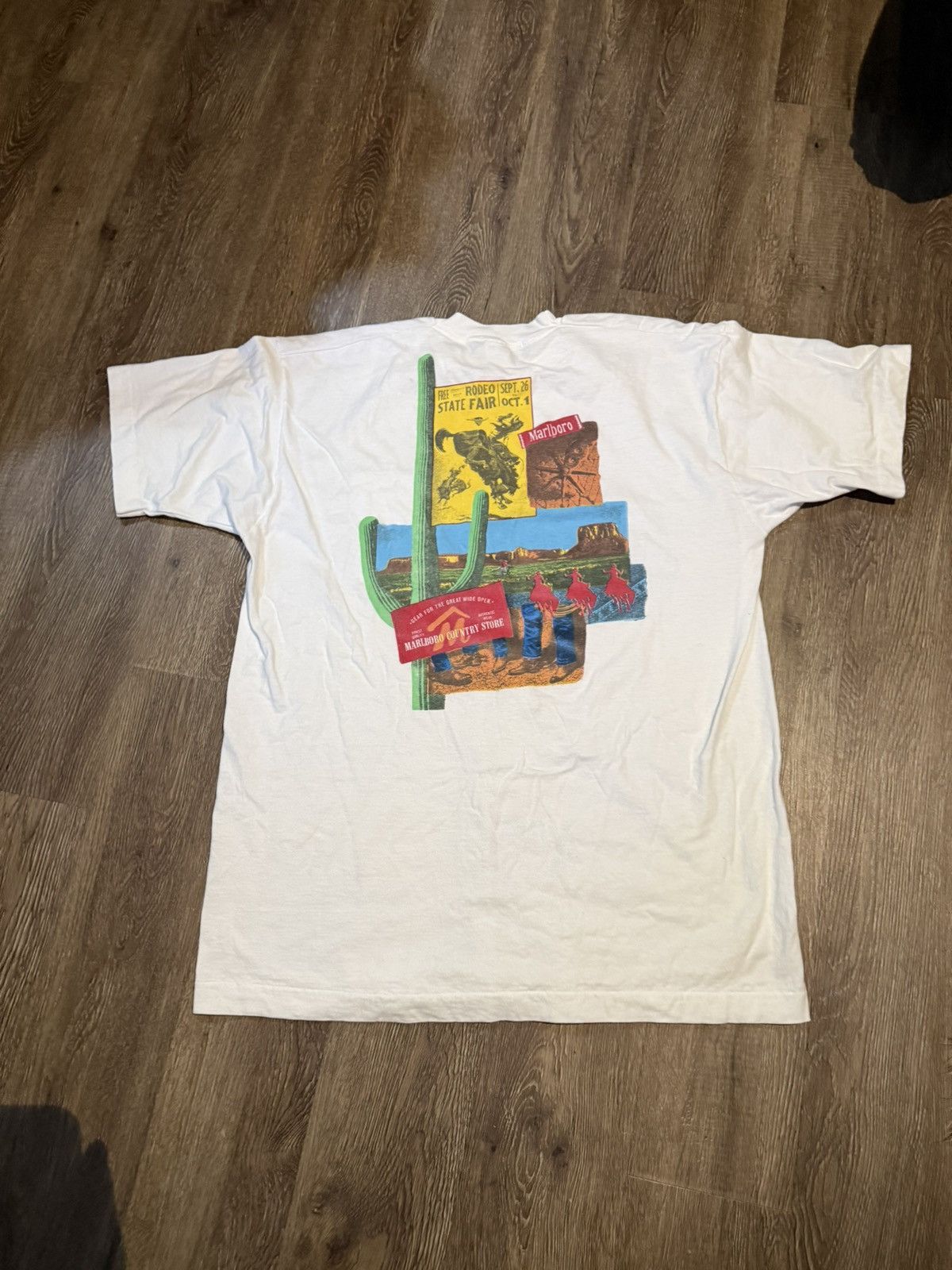 Marlboro VINTAGE 90s RARE GRAPHIC MARLBORO POCKET TEE Size US XL / EU 56 / 4 - 4 Thumbnail