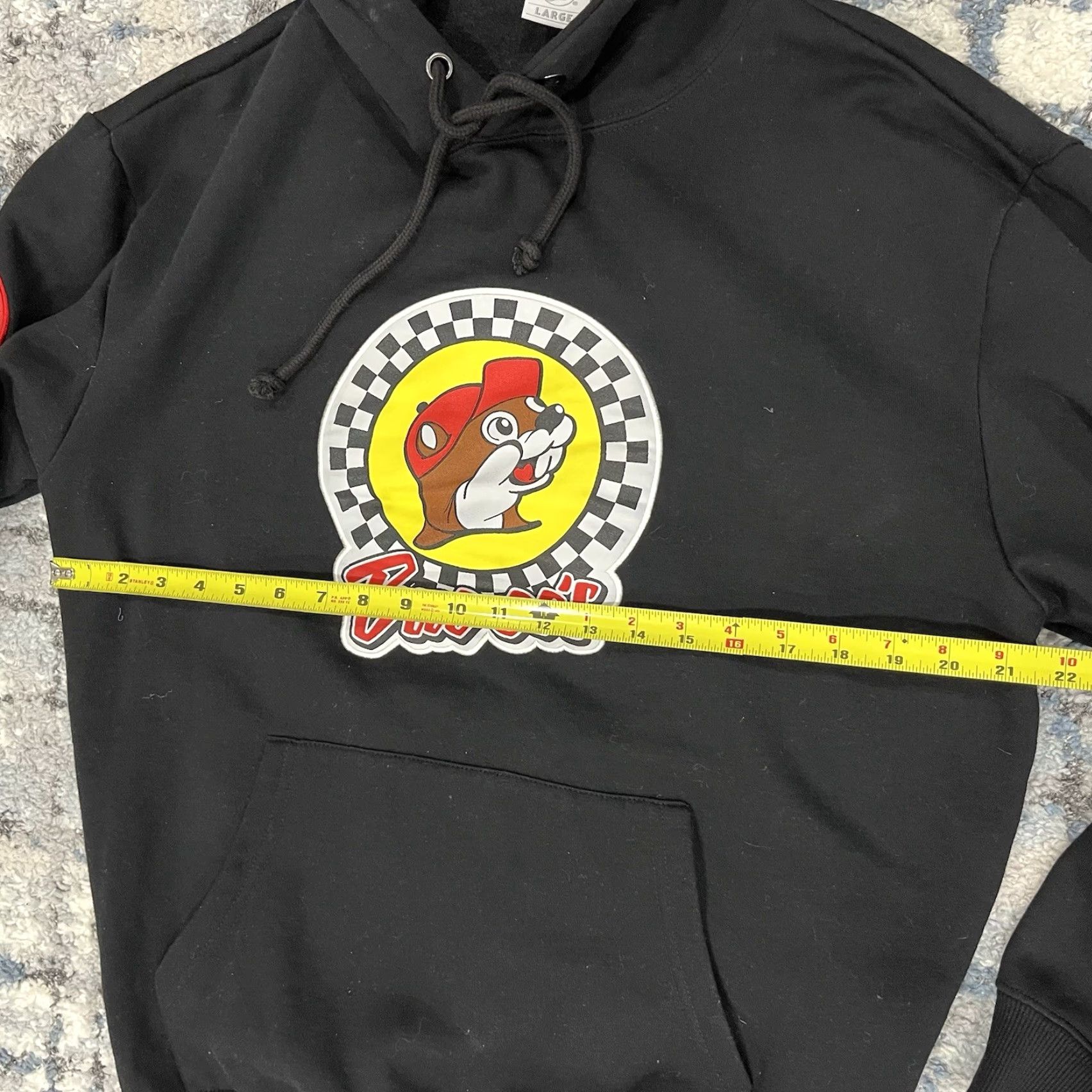 Vintage Buc-ee’s Beaver Logo Graphic Hoodie Black L Men Pullover Souvenir Logo Hoodie Size US L / EU 52-54 / 3 - 4 Thumbnail