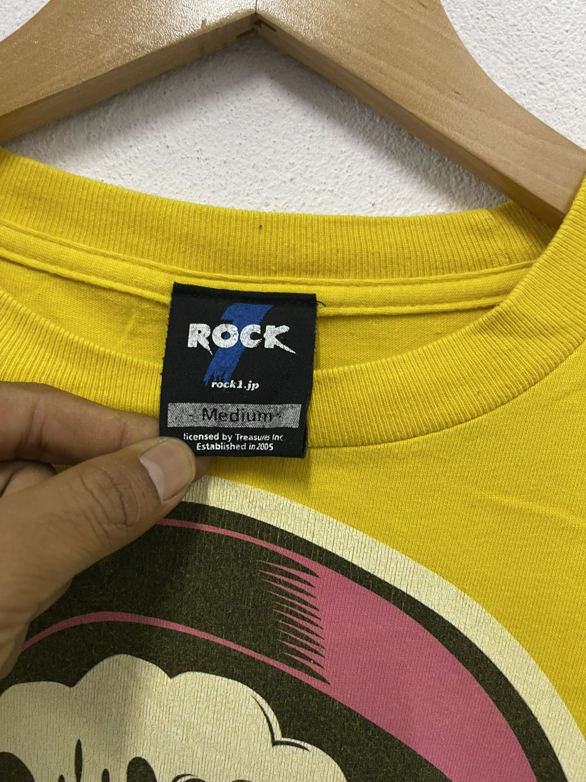 Band Tees Punk Spring t-shirt 📸 Size US M / EU 48-50 / 2 - 3 Thumbnail