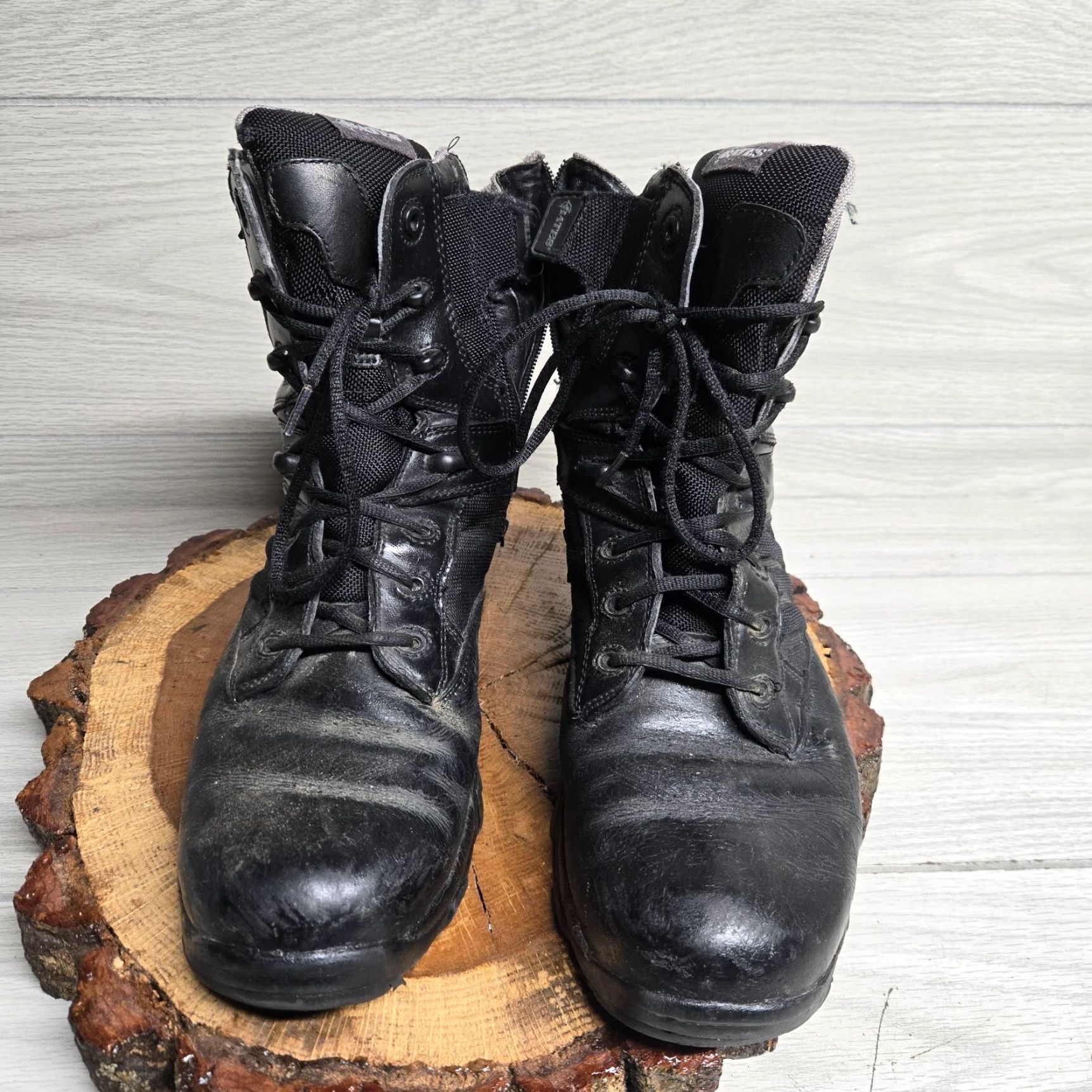 Vintage BATES Tactical Combat Boots Black Leather Adult Men's Size 9.5 Side Zip Insulated Non-Metallic Slip Resistant Size US 9.5 / EU 42-43 - 3 Thumbnail