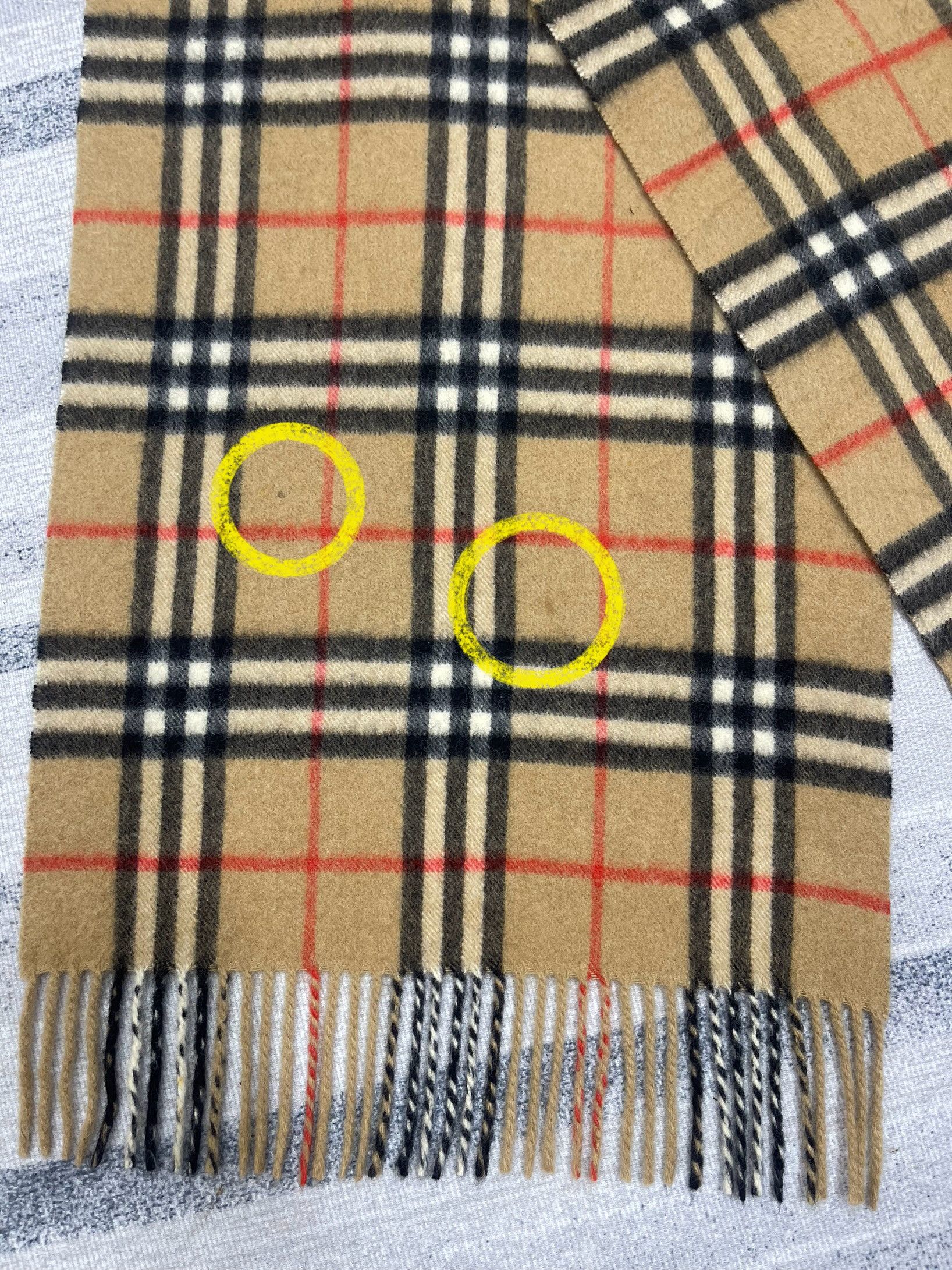 Burberry Vintage Burberrys Checkered Cashmere Scarf / Muffler - 6233 Size ONE SIZE - 9 Thumbnail