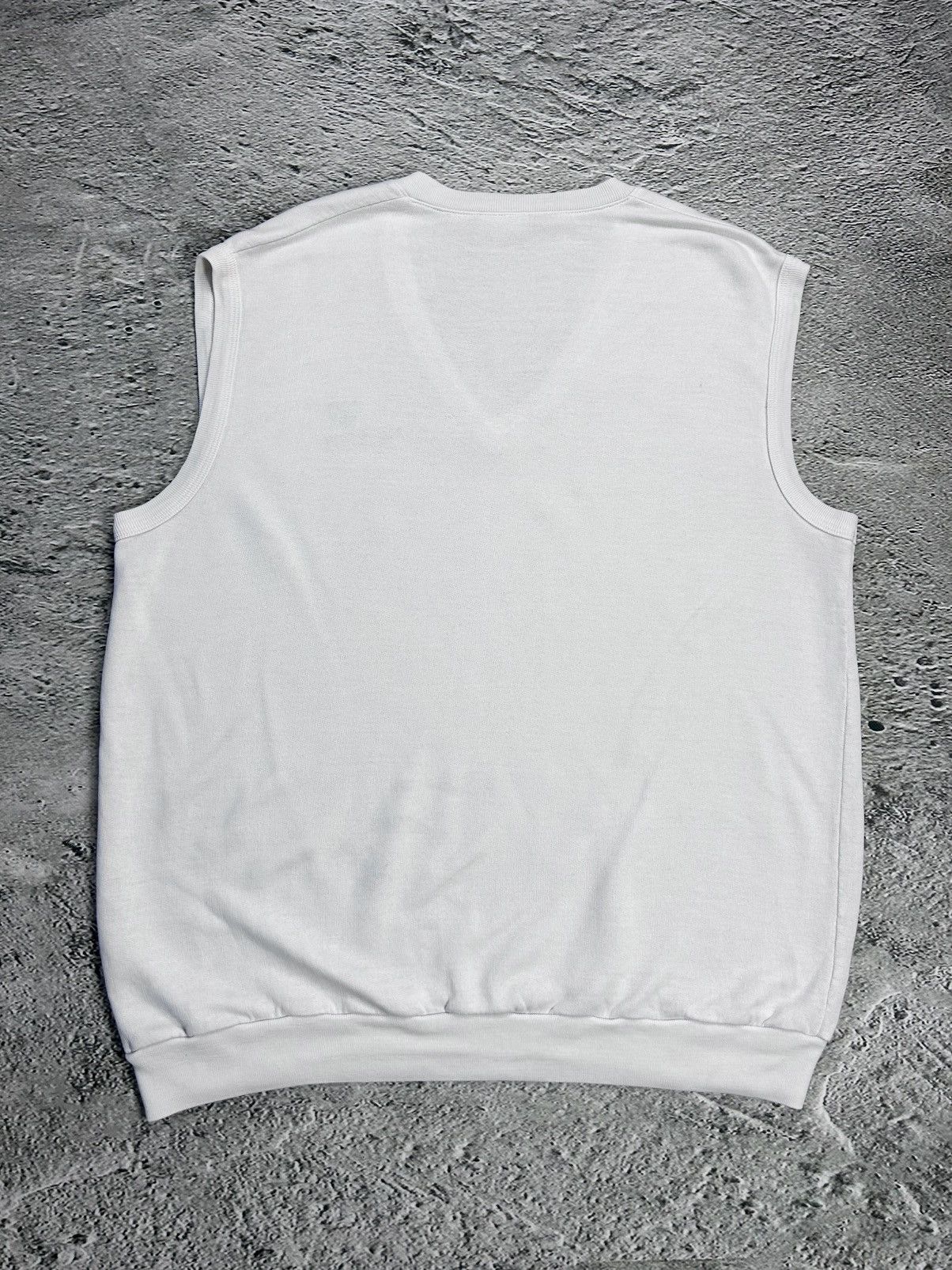 Sergio Tacchini Sergio Tacchini vintage white sweater vest small logo Size US XXL / EU 58 / 5 - 5 Thumbnail