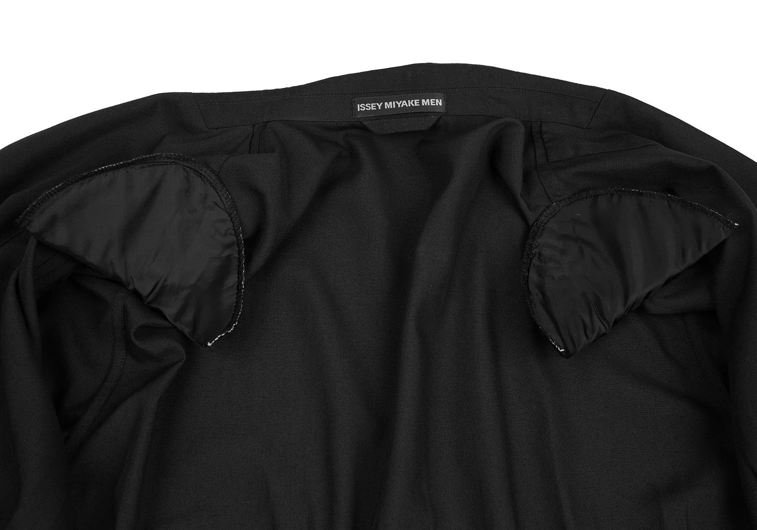 Issey Miyake Pleats Jacket in Black with Shoulder Pads Size US XL / EU 56 / 4 - 10 Thumbnail