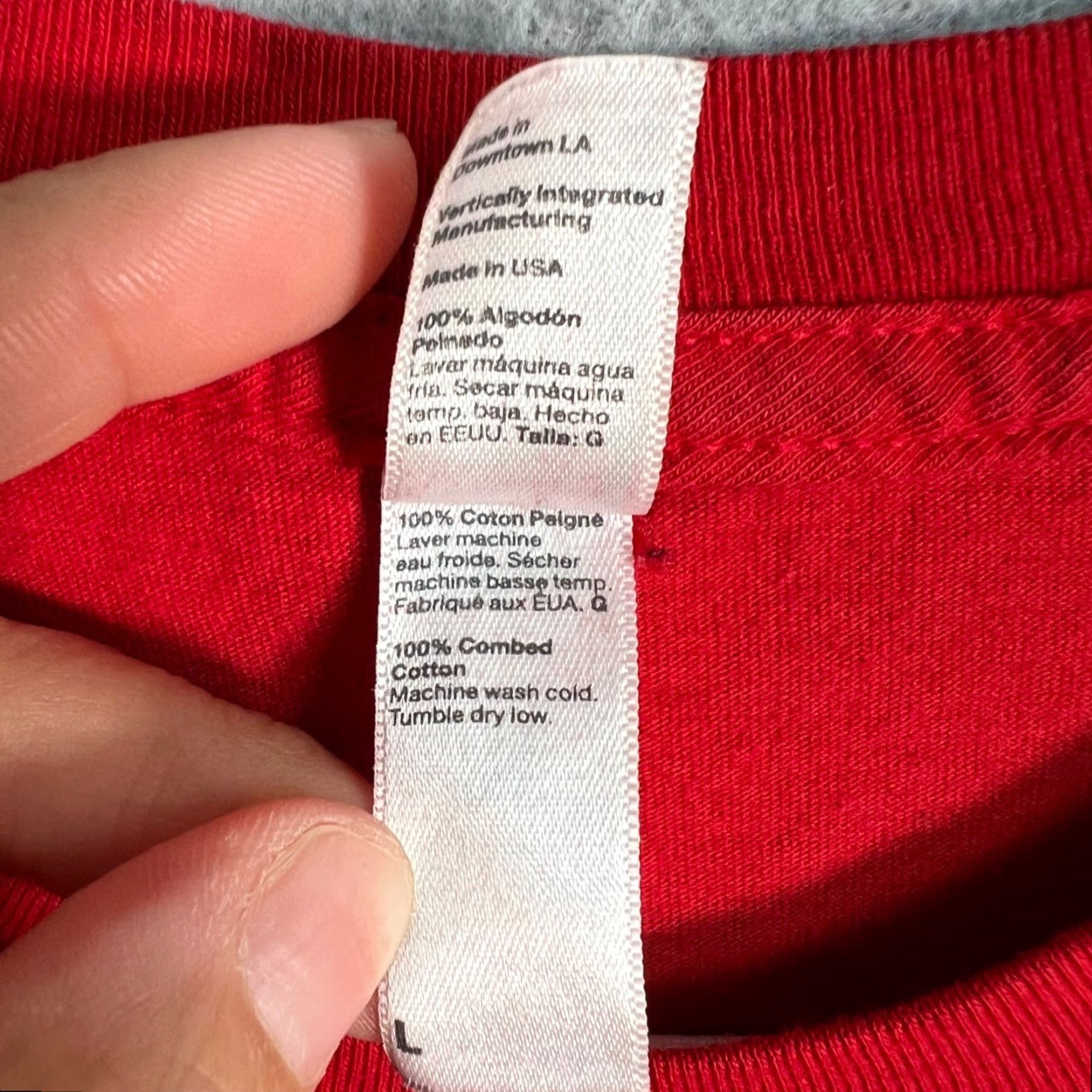 American Apparel VINTAGE Y2K Apple iPhone Graphic T-Shirt Mens Large Red Cotton Short Sleeve Logo Size US L / EU 52-54 / 3 - 4 Thumbnail