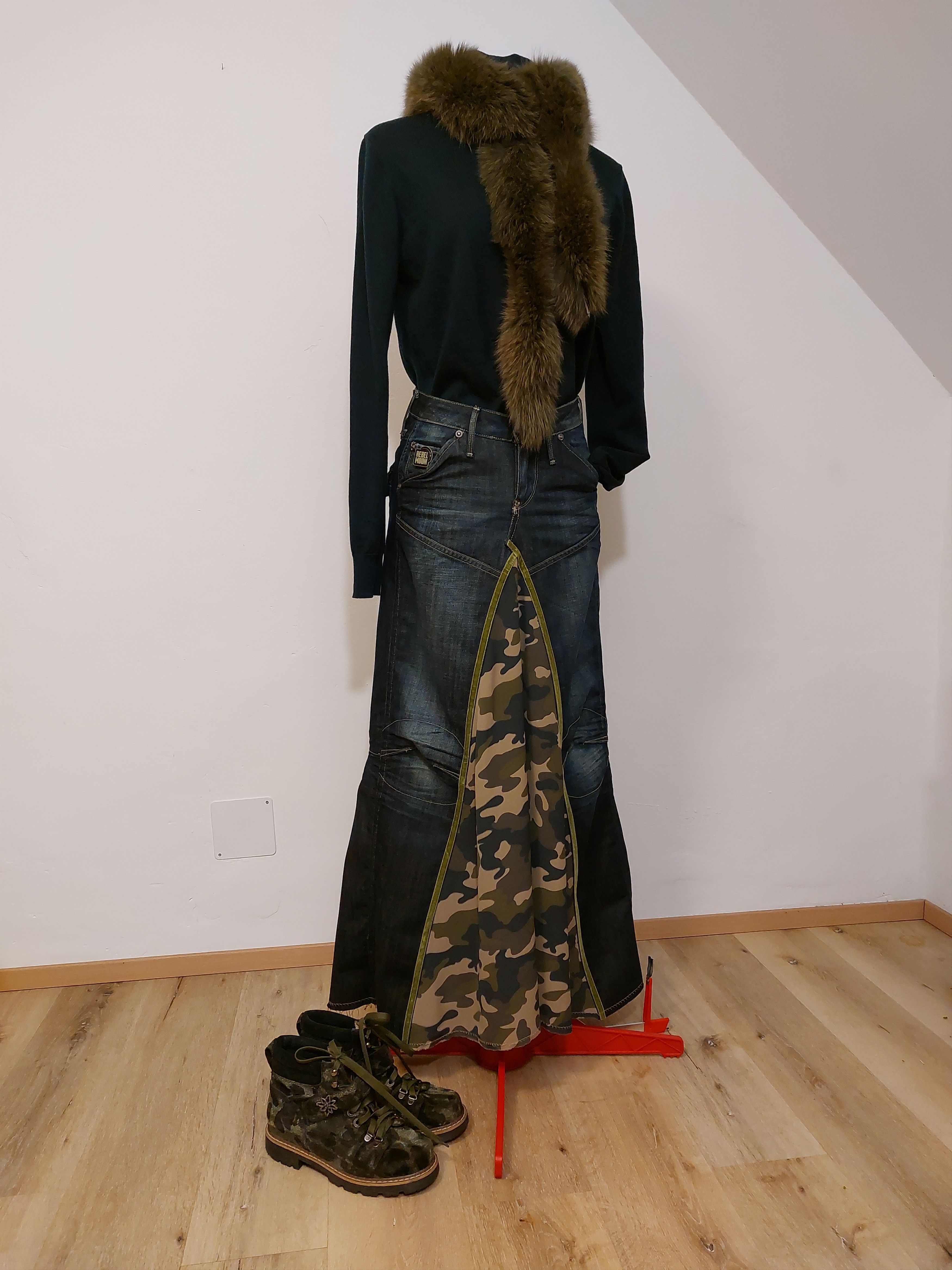 G-Star G-Star Reworked Camo Panel Skirt – Upcycled Art Denim Size 25" / US 0 / IT 36 - 1 Thumbnail