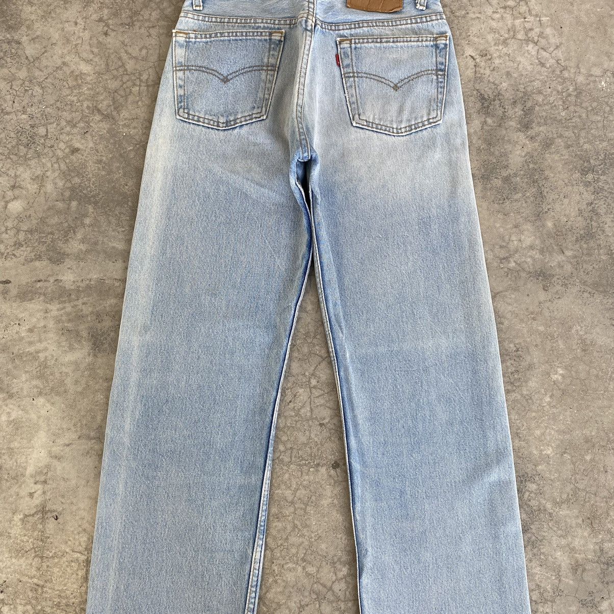 Levi's Vintage Late 80’s Levis 501 Faded Blue Jeans Size US 29 - 17 Thumbnail