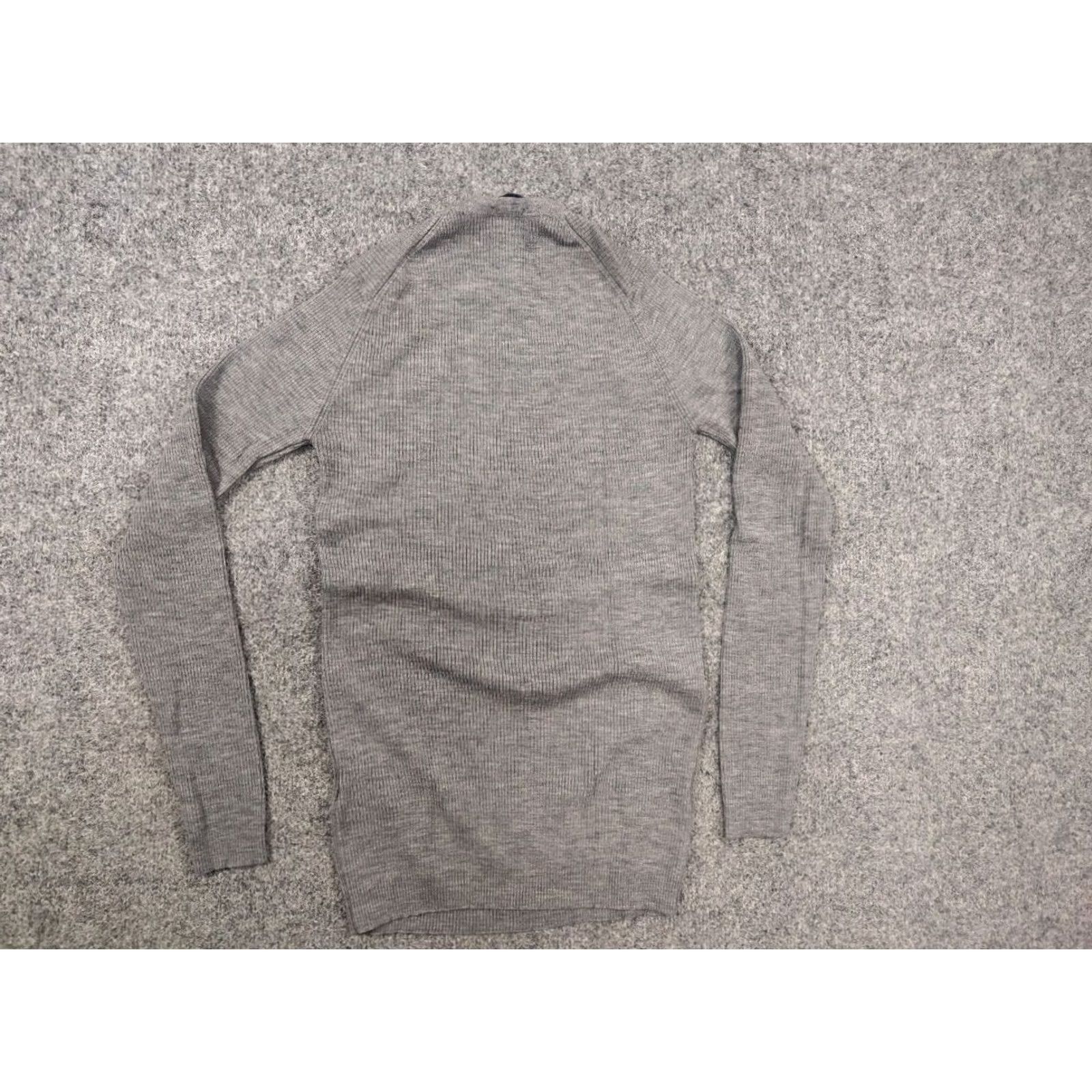 John Smedley John Smedley England light elastic ribbed gray Crewneck Wool Sweater Long sleeve Mens S Wool Gray Crewneck 1960s? Size US S / EU 44-46 / 1 - 7 Thumbnail