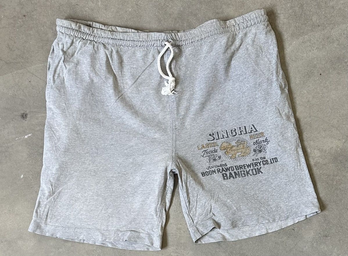 Vintage VINTAGE SINGHA BEER SHORT Size US 44 / EU 60 - 1 Thumbnail