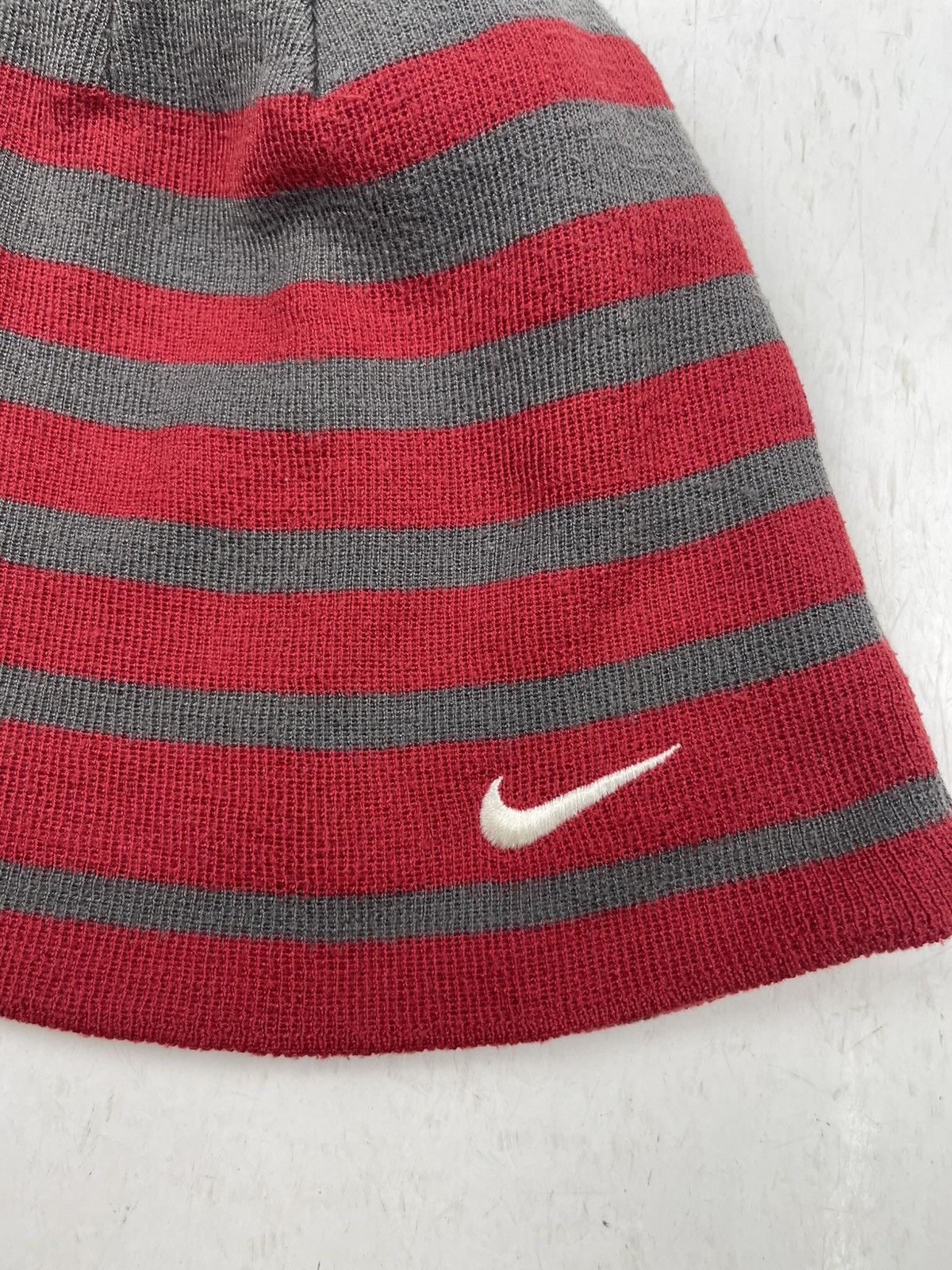 Nike nike reversible beanie hat tc4 Size ONE SIZE - 7 Thumbnail