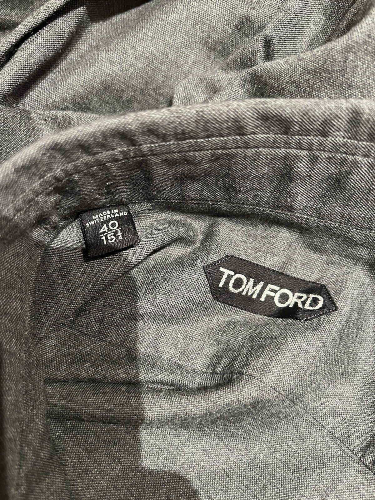 Tom Ford TOM FORD Grey Dress Shirt Size 15.3/4 44 Long Sleeves Size US M / EU 48-50 / 2 - 9 Thumbnail