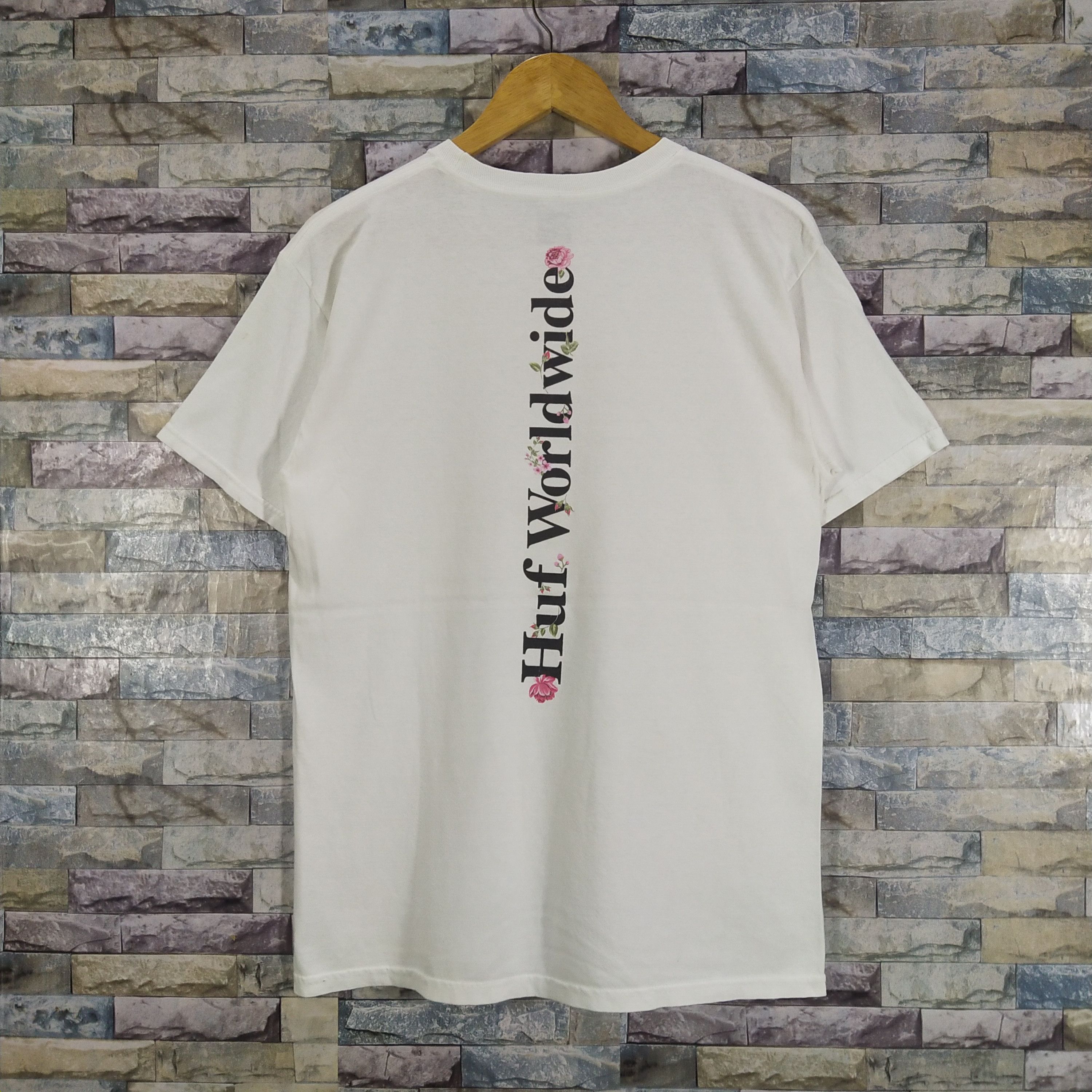 Huf Huf Worldwide Tee Size US M / EU 48-50 / 2 - 1 Thumbnail