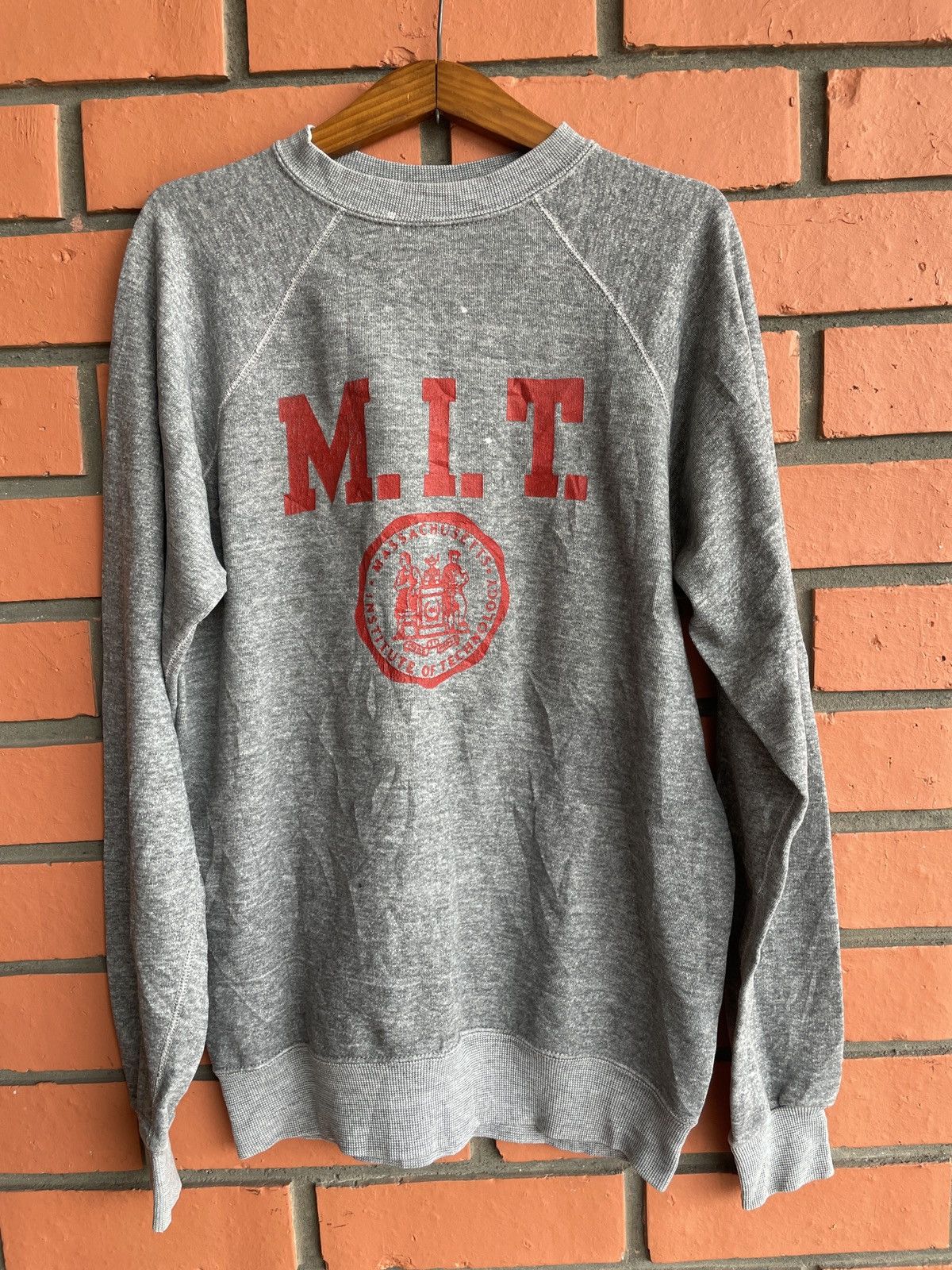 Vintage Vintage Massachusetts Institute Technology Reverse Weave L Size US L / EU 52-54 / 3 - 1 Thumbnail