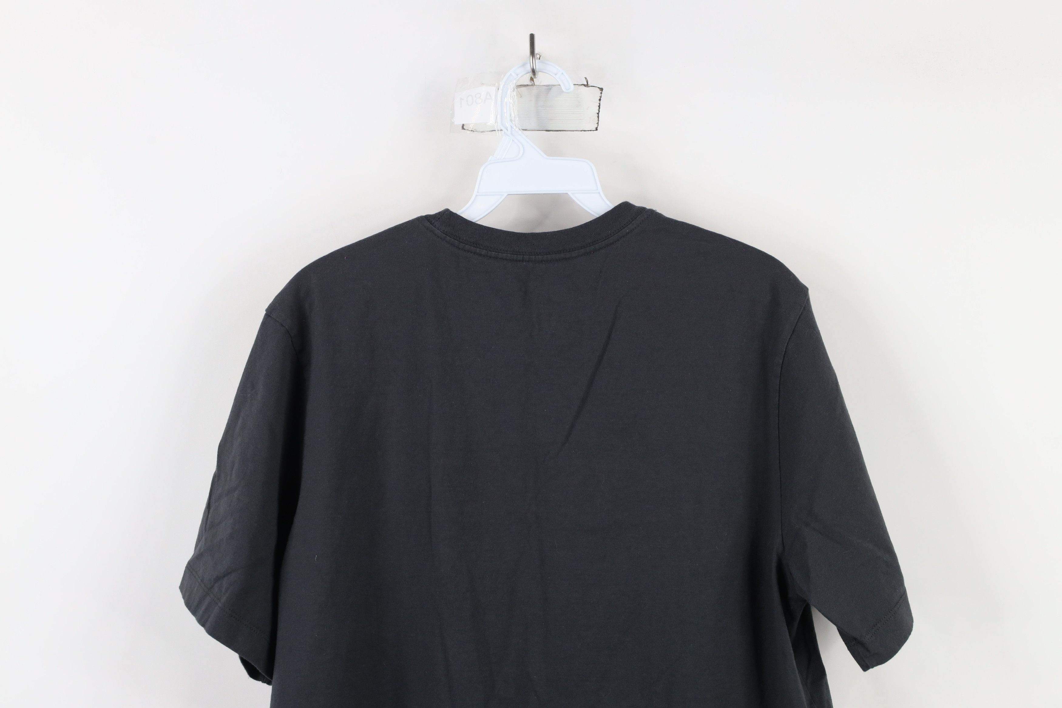 Nike × Vintage Nike Faded Swoosh Happy Holidays Christmas T-Shirt Gray Size US M / EU 48-50 / 2 - 11 Thumbnail