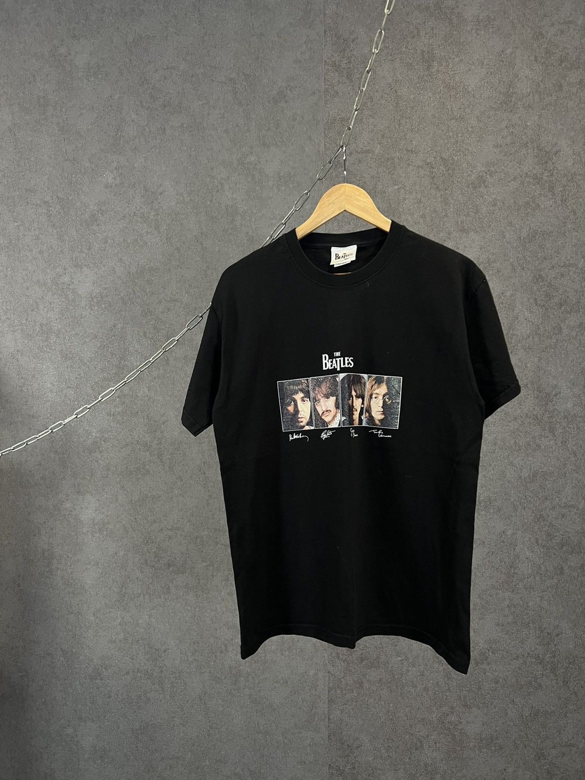 Band Tees The Beatles rock band tee Size US M / EU 48-50 / 2 - 1 Thumbnail