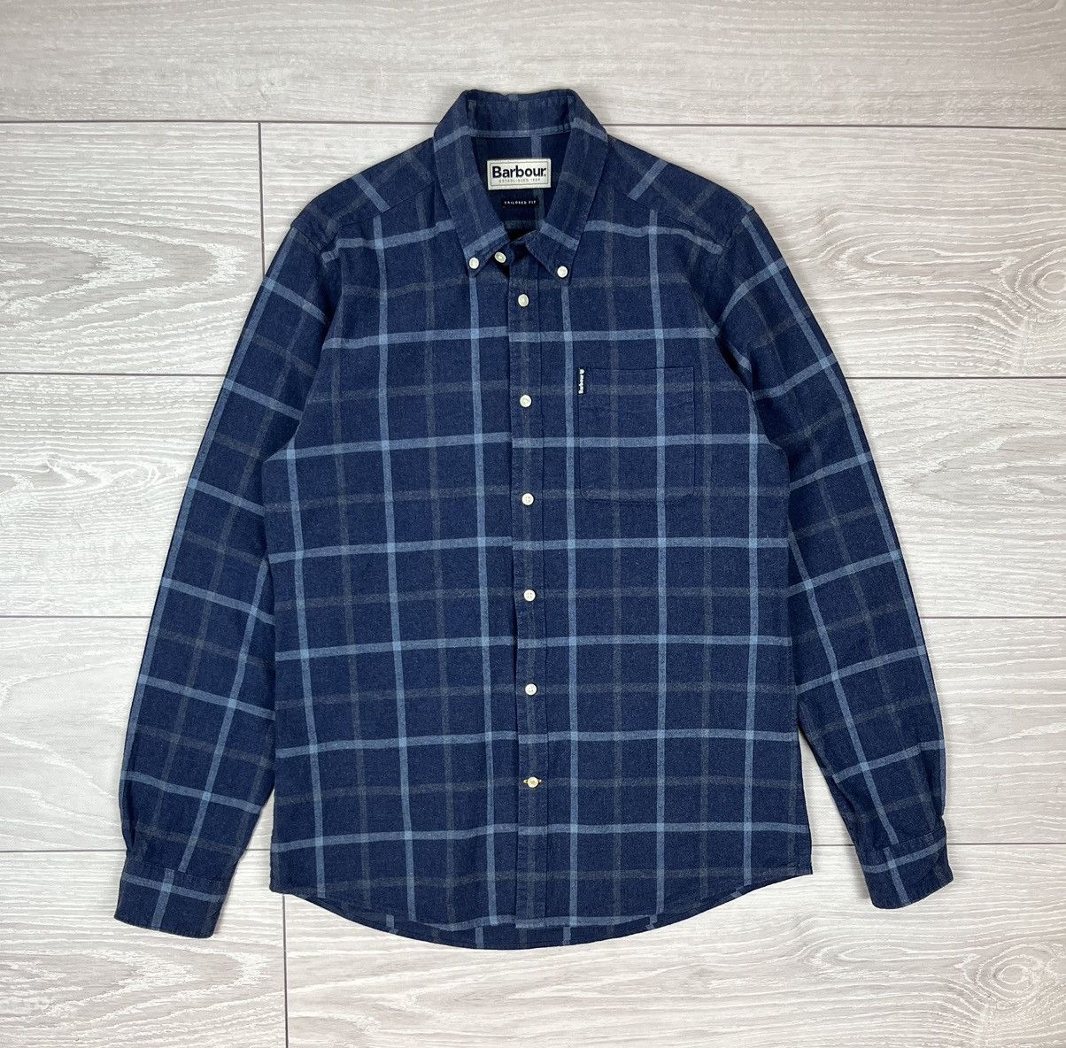 Barbour x4 Barbour Tailored Flannel Checkered Button Shirt M Size Size US M / EU 48-50 / 2 - 3 Thumbnail