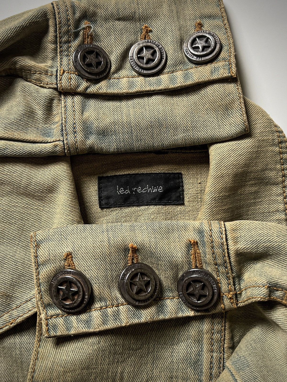 If Six Was Nine Led Rechwe Fur Patch Mud Wash Denim Jacket Early 00s Size US M / EU 48-50 / 2 - 9 Thumbnail