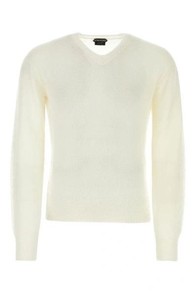 o1loc1c0724 TFK100 V-Neck Sweater in White