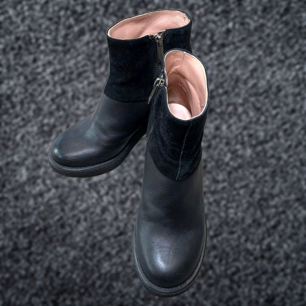 Jil Sander Jil Sander Navy Women Boots Shoes 7.0US Original Collection Size 28" / US 6 / IT 42 - 1 Thumbnail