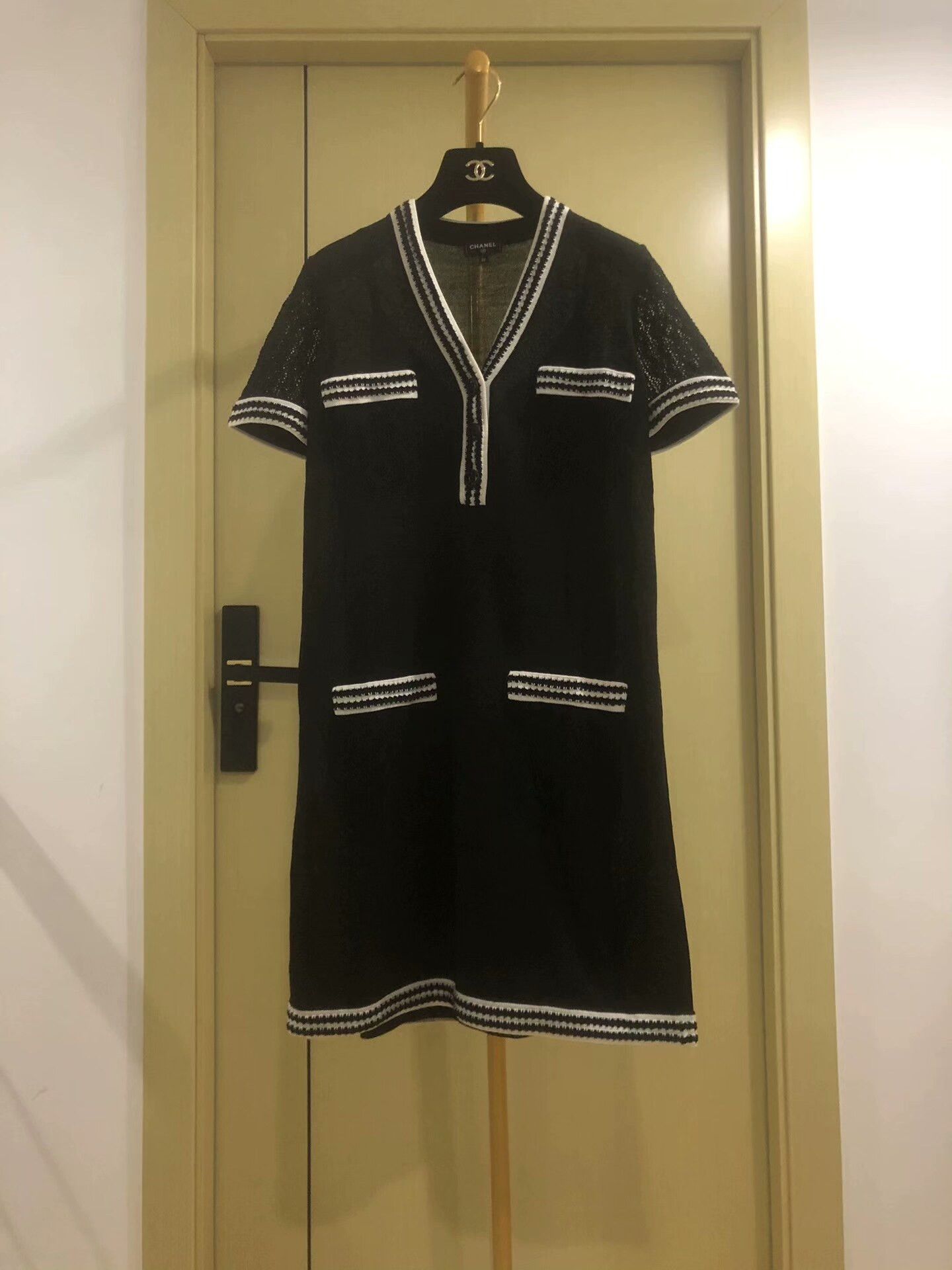 Chanel Chanel Black and White Knitted Dress Size M / US 6-8 / IT 42-44 - 1 Thumbnail