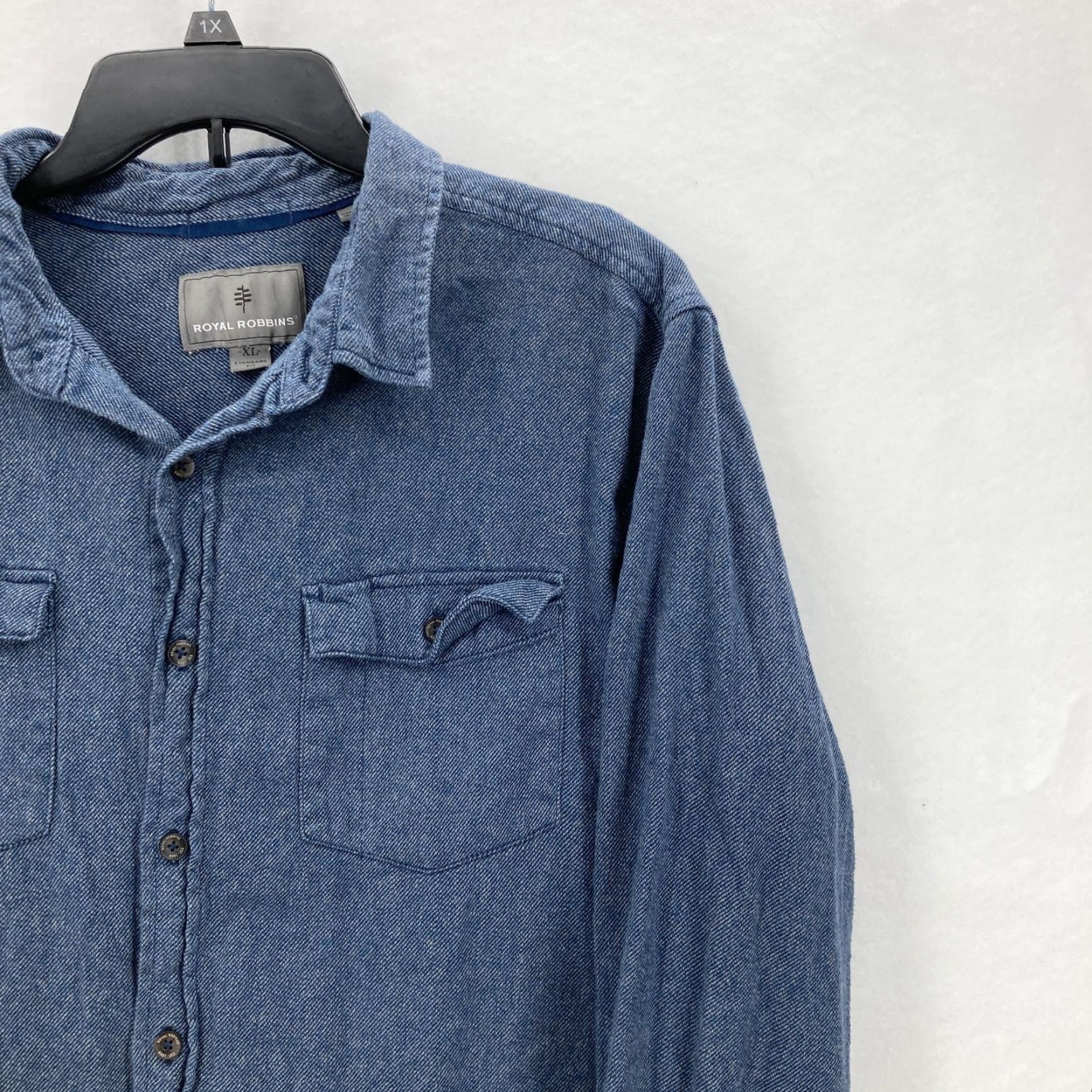 Royal Robbins VINTAGE Royal Robbins Shirt Mens XL Blue Chambray Denim Button Up Long Sleeve Western Size US XL / EU 56 / 4 - 2 Thumbnail