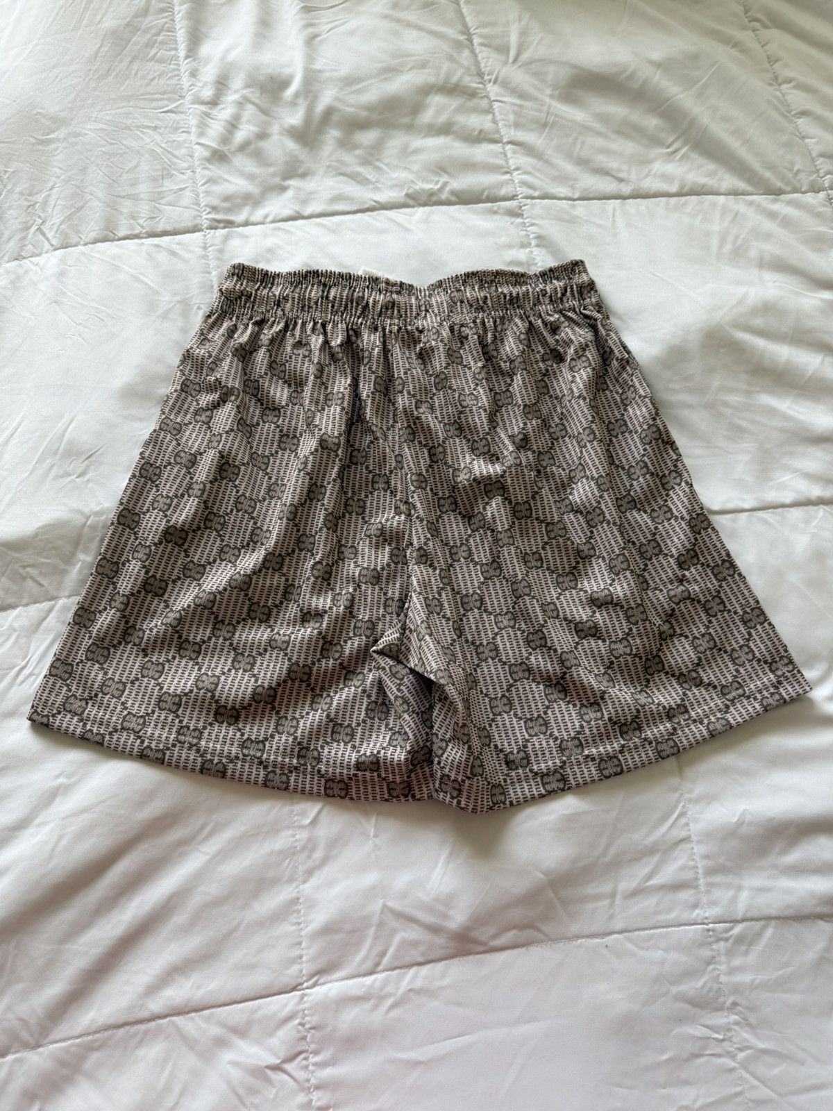 Eric Emanuel Eric Emmanuel Basic Shorts “Beige Print” (Large) Size US 34 / EU 50 - 2 Thumbnail