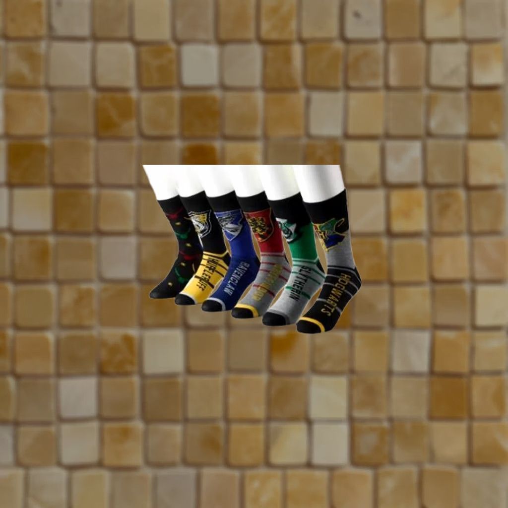 Vintage MEN'S LICENSED HARRY POTTER CHARACTER 6-PACK VARIETY CREW SOCKS SIZE: 10-13 Size ONE SIZE - 1 Preview