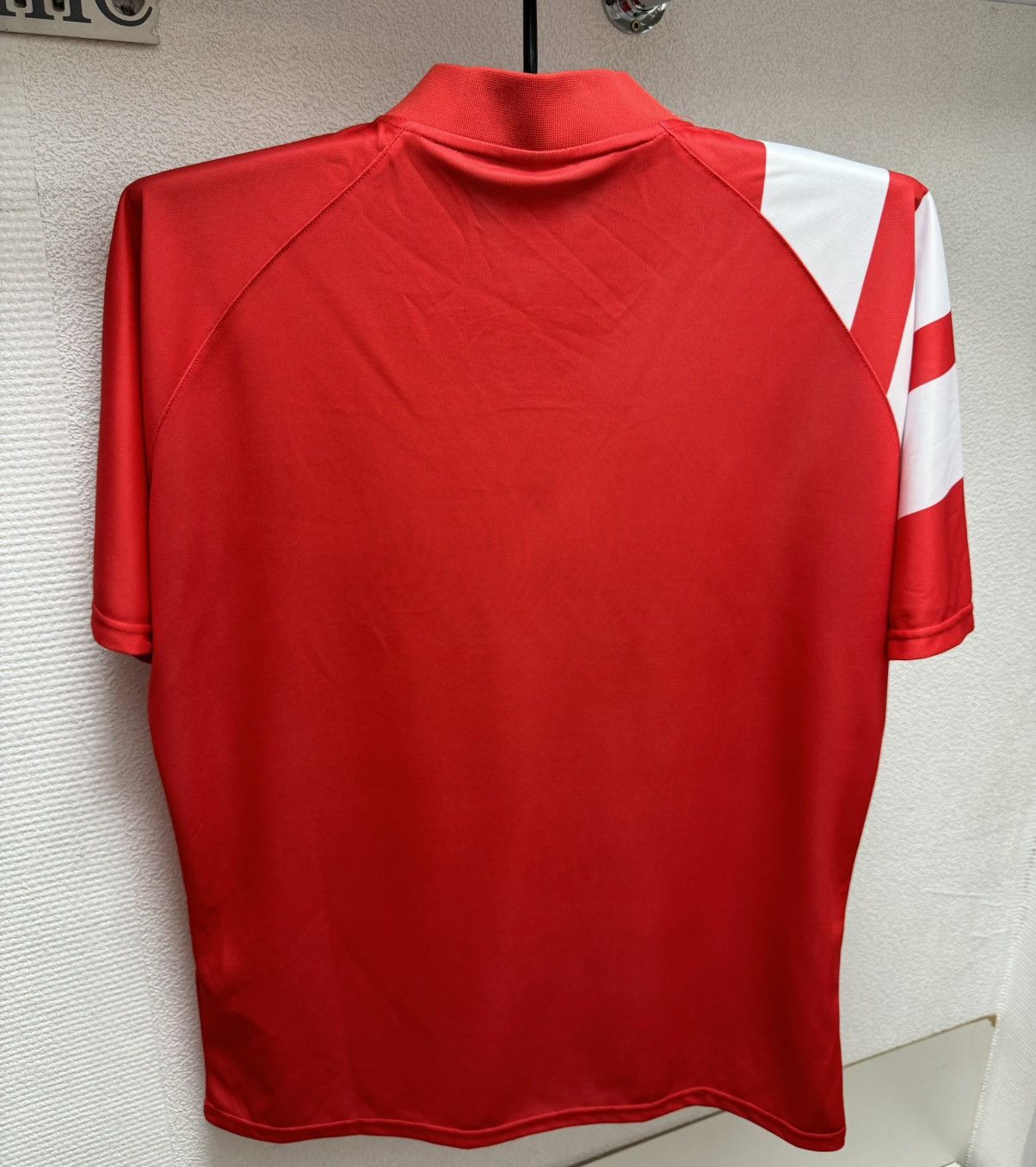 Adidas Liverpool adidas vintage soccer jersey Xl sz Candy equipment Size US L / EU 52-54 / 3 - 2 Thumbnail