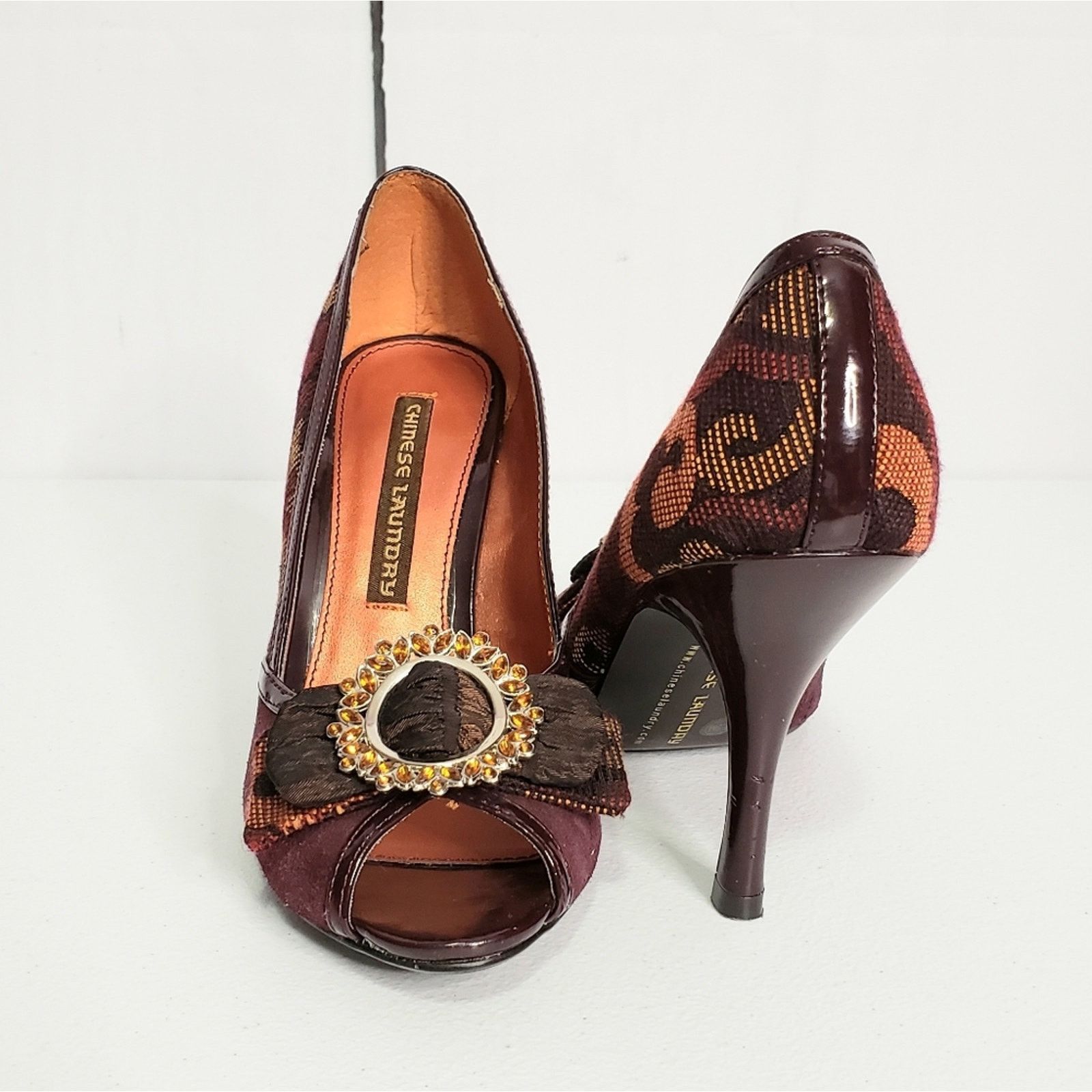 Chinese Laundry Chinese Laundry Dazzling Bow Suede Leather Pumps 7.5 Size US 7.5 / IT 37.5 - 8 Thumbnail