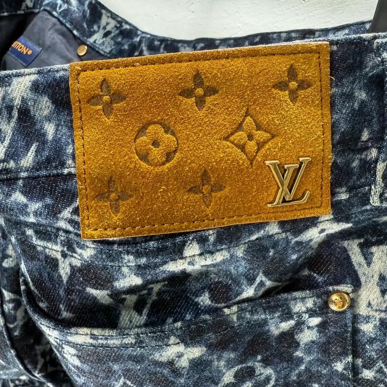 Louis Vuitton Louis Vuitton Fw23 New Full Logo Hem Slit Jeans Size US 34 / EU 50 - 6 Thumbnail